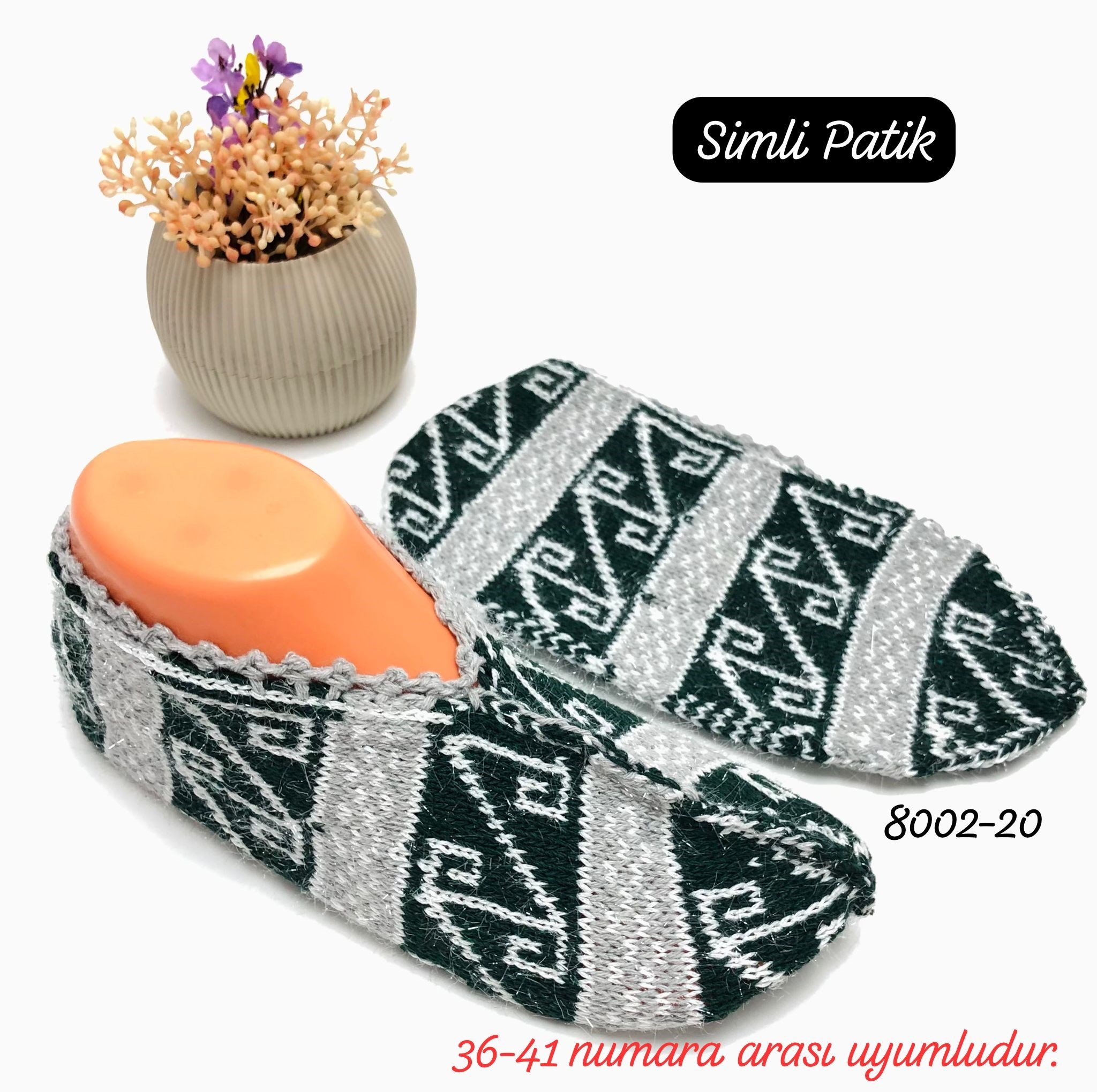 8002 Desenli Simli Patik