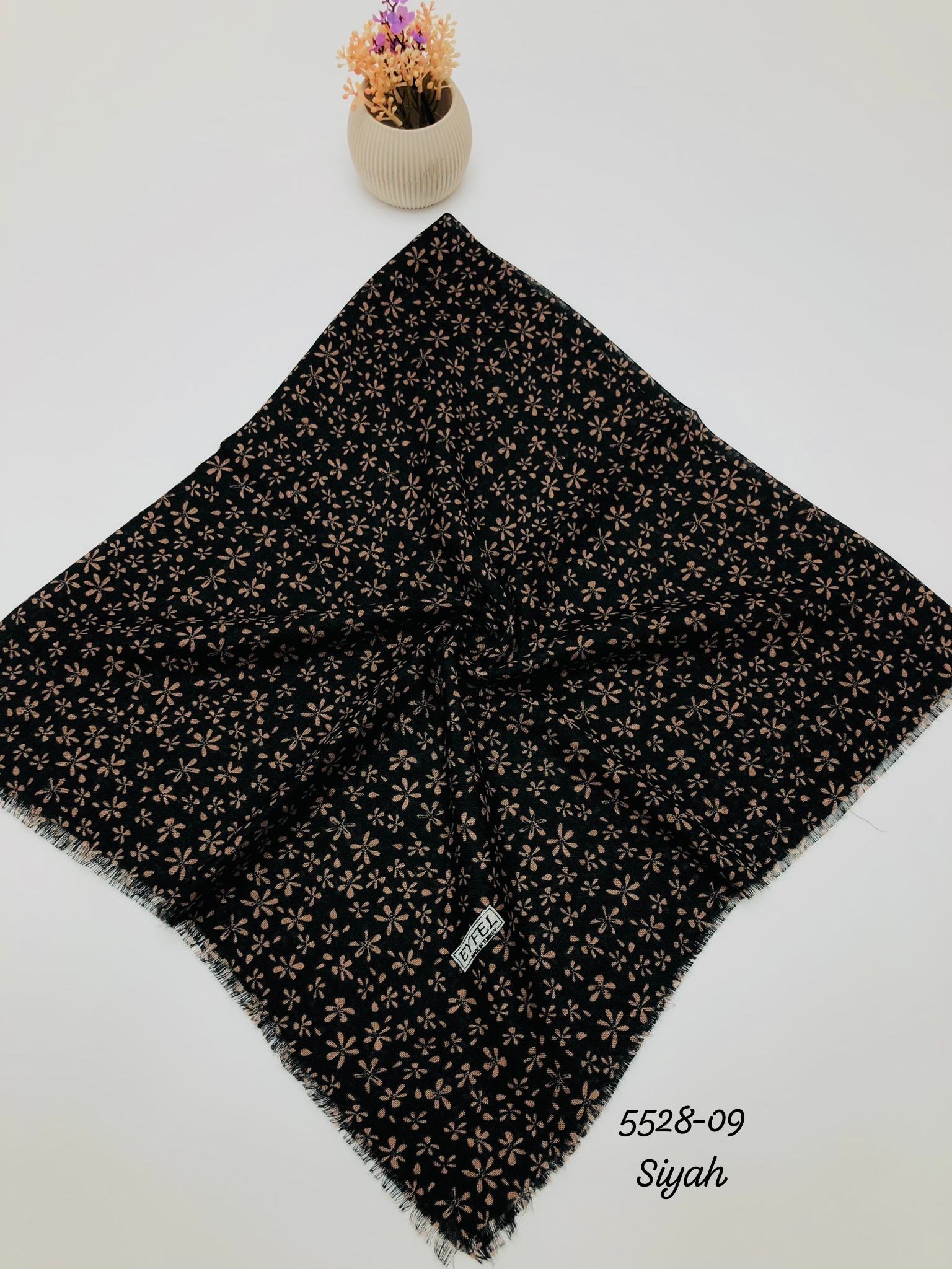 5528 Flamlı Pamuk Eşarp