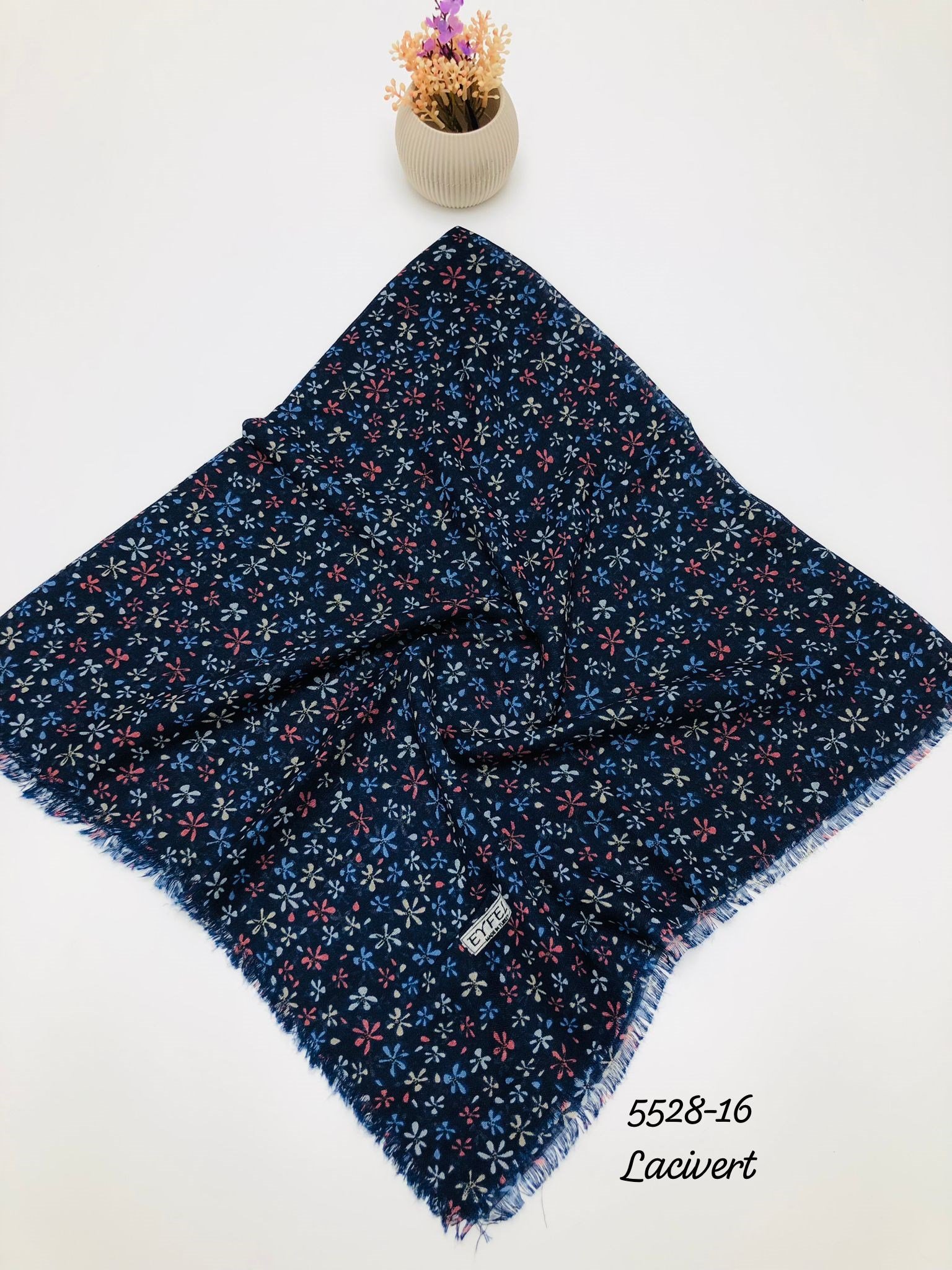 5528 Flamlı Pamuk Eşarp