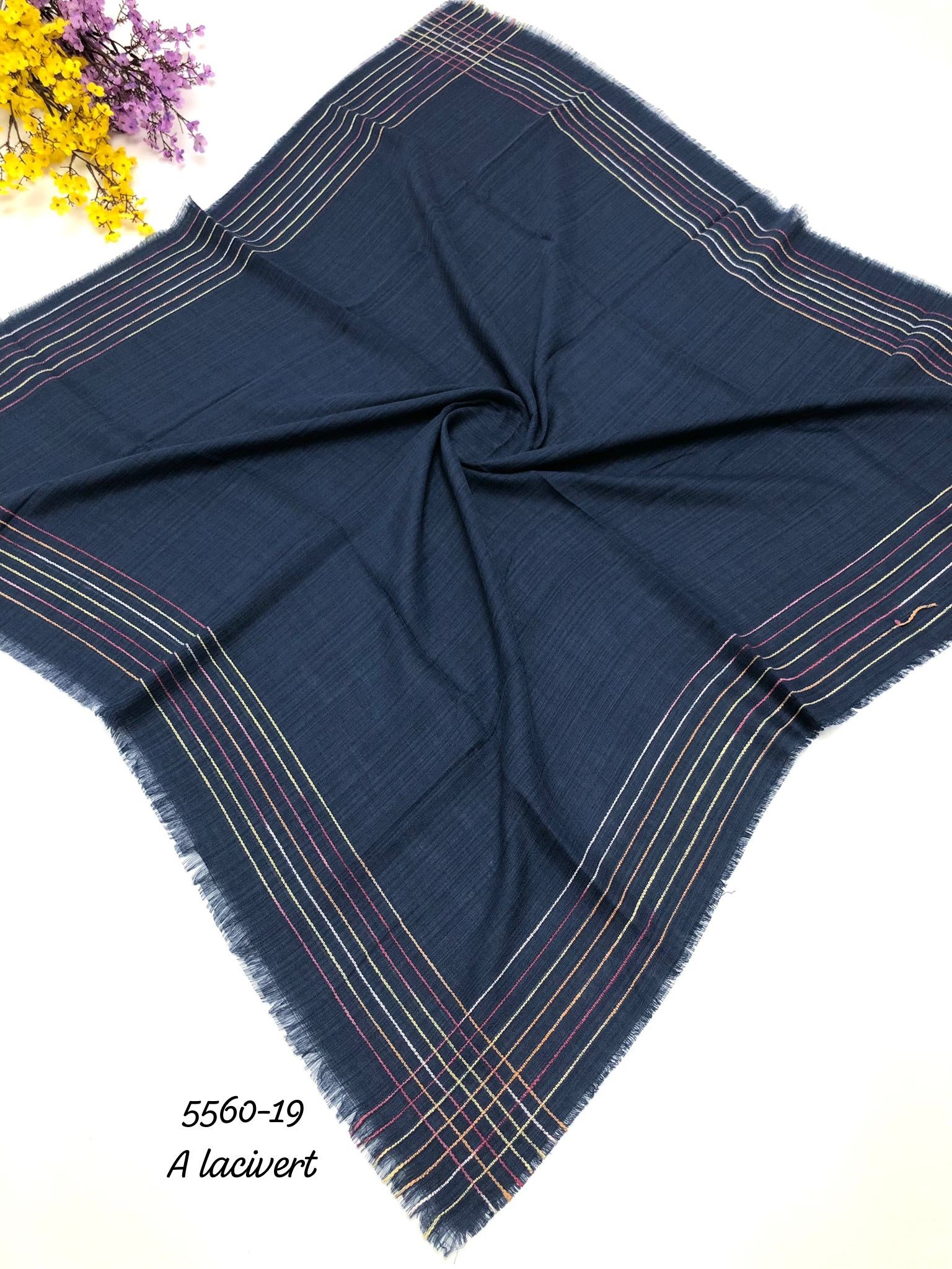 5560 Kenar Şeritli Pamuk Eşarp