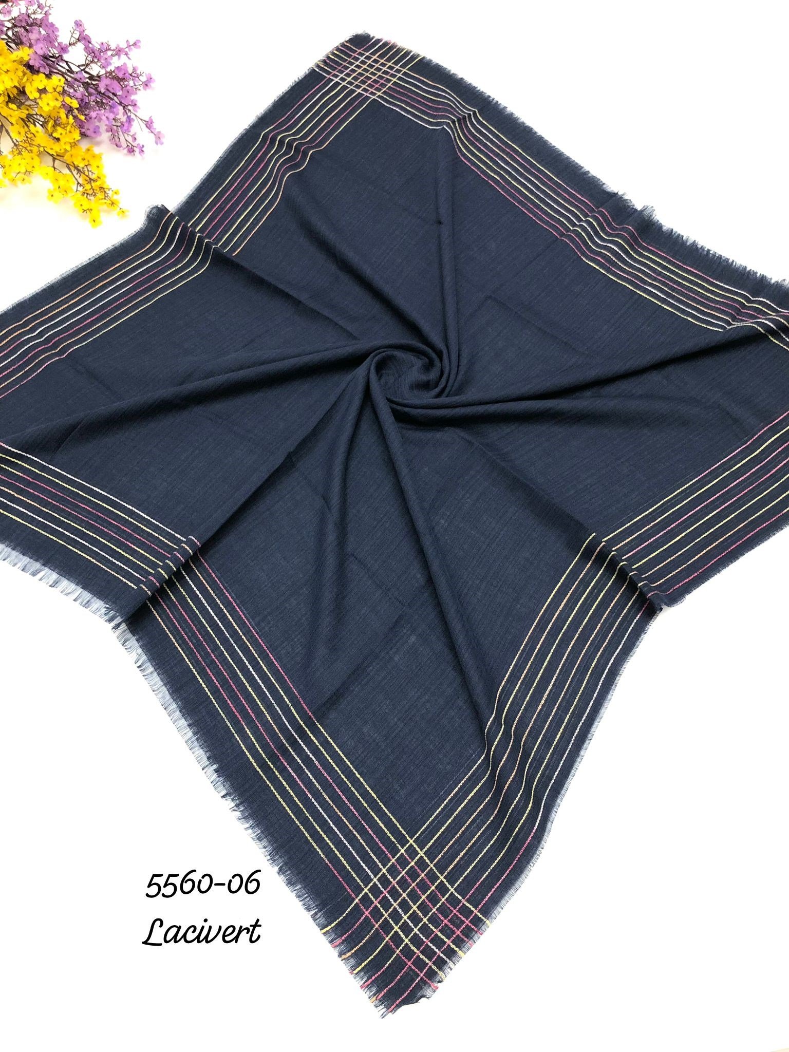5560 Kenar Şeritli Pamuk Eşarp