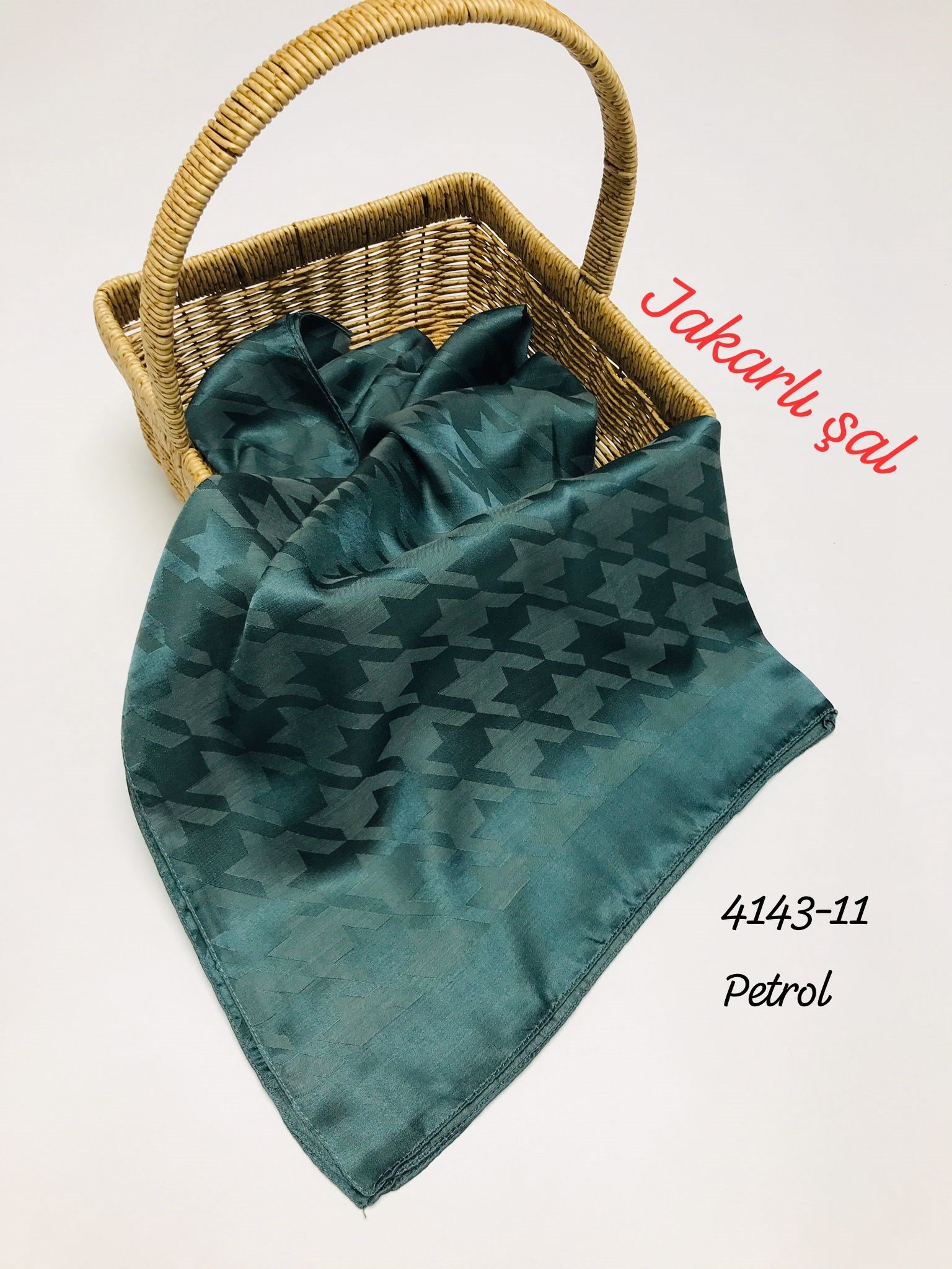4143 Jakarlı Şal