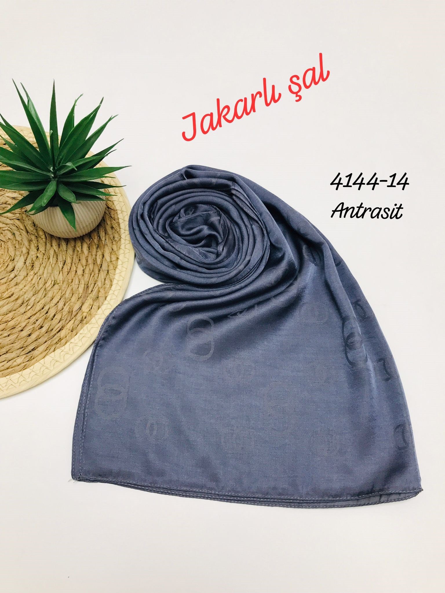 4144 Jakarlı Şal