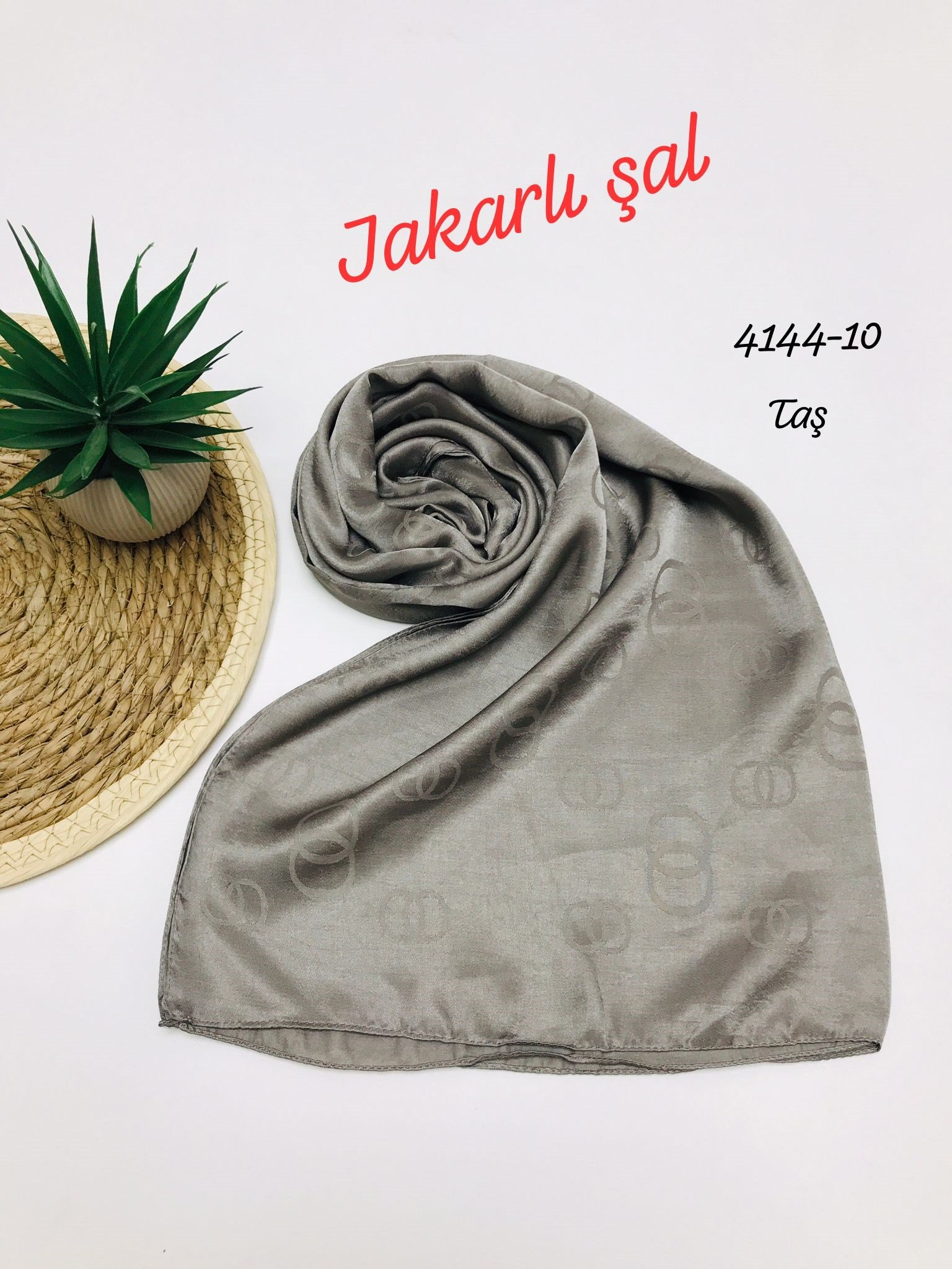 4144 Jakarlı Şal