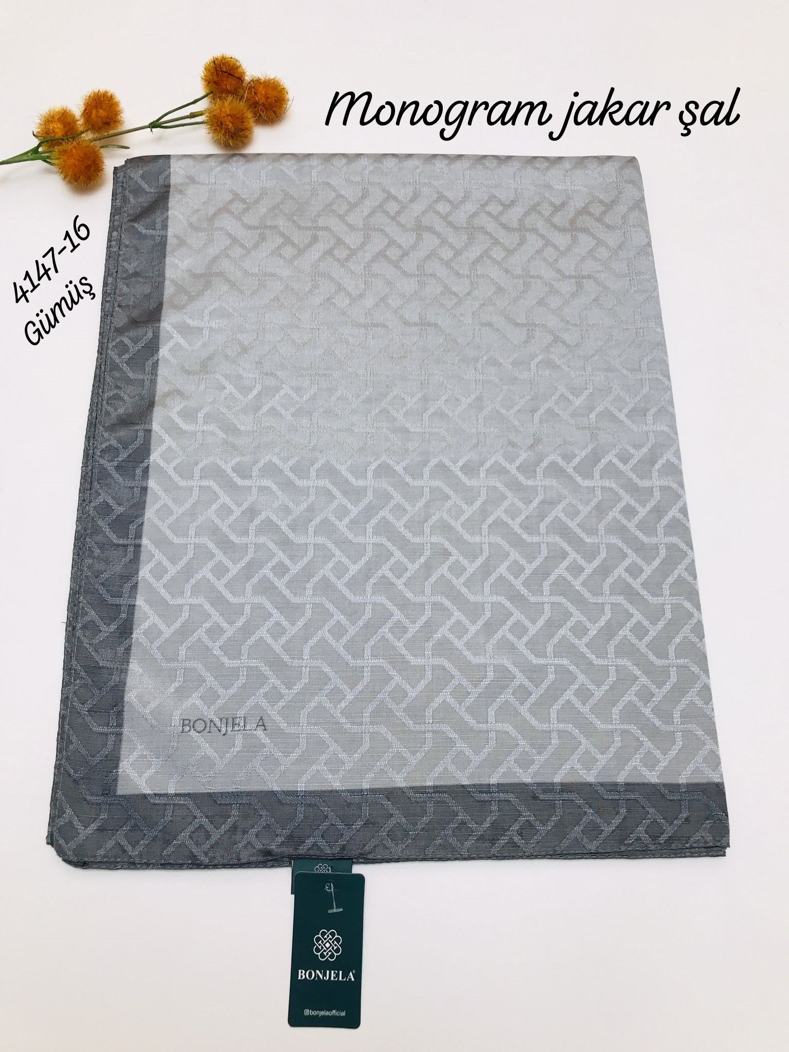 4147 Monogram Jakar Şal