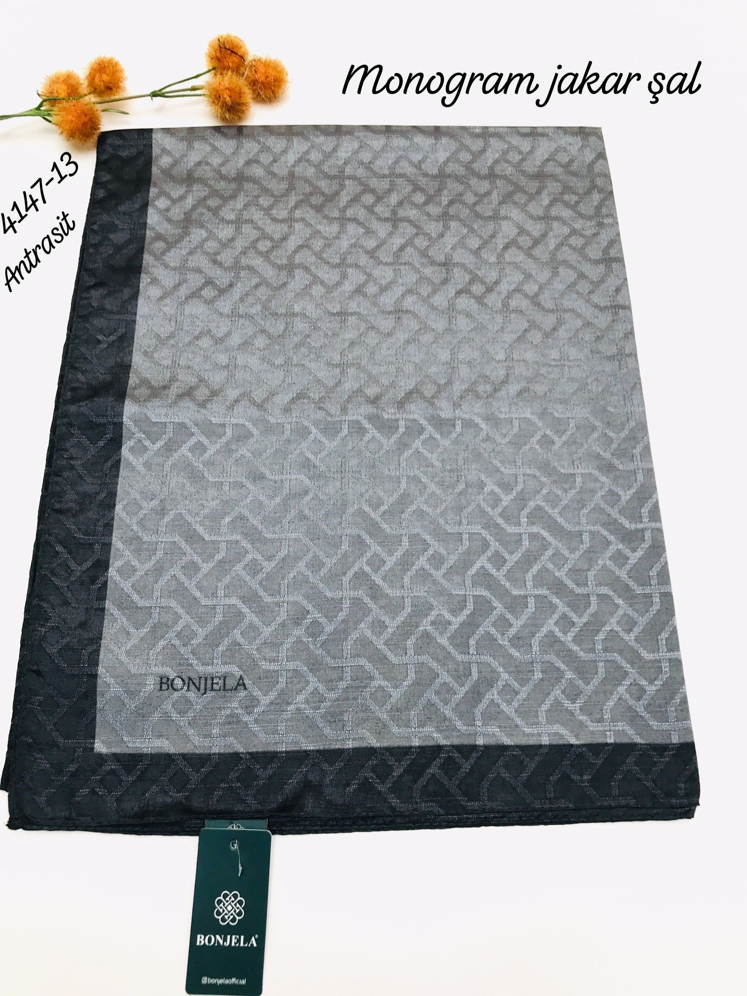 4147 Monogram Jakar Şal