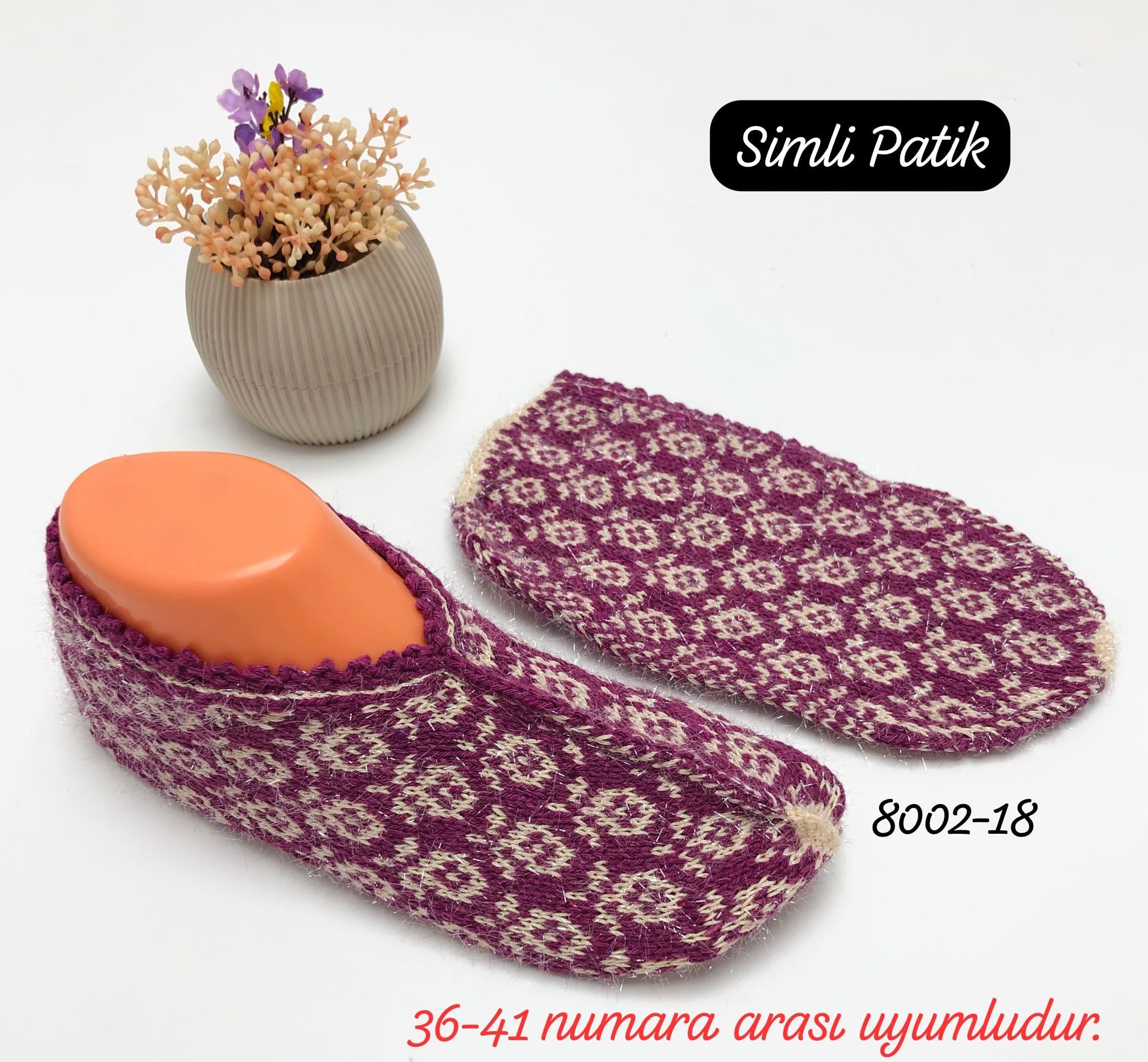 8002 Desenli Simli Patik