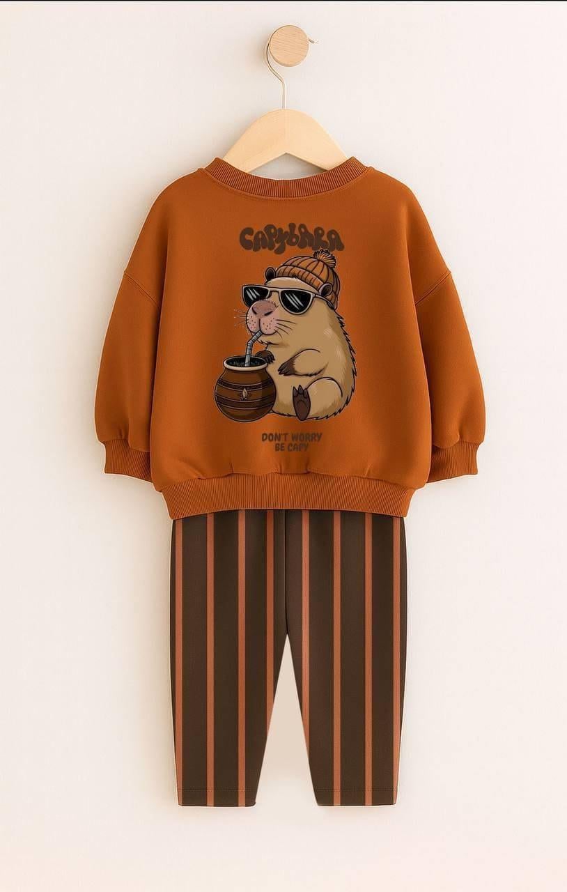 CAPYBARA BASKILI EŞOFMAN TAKIMI