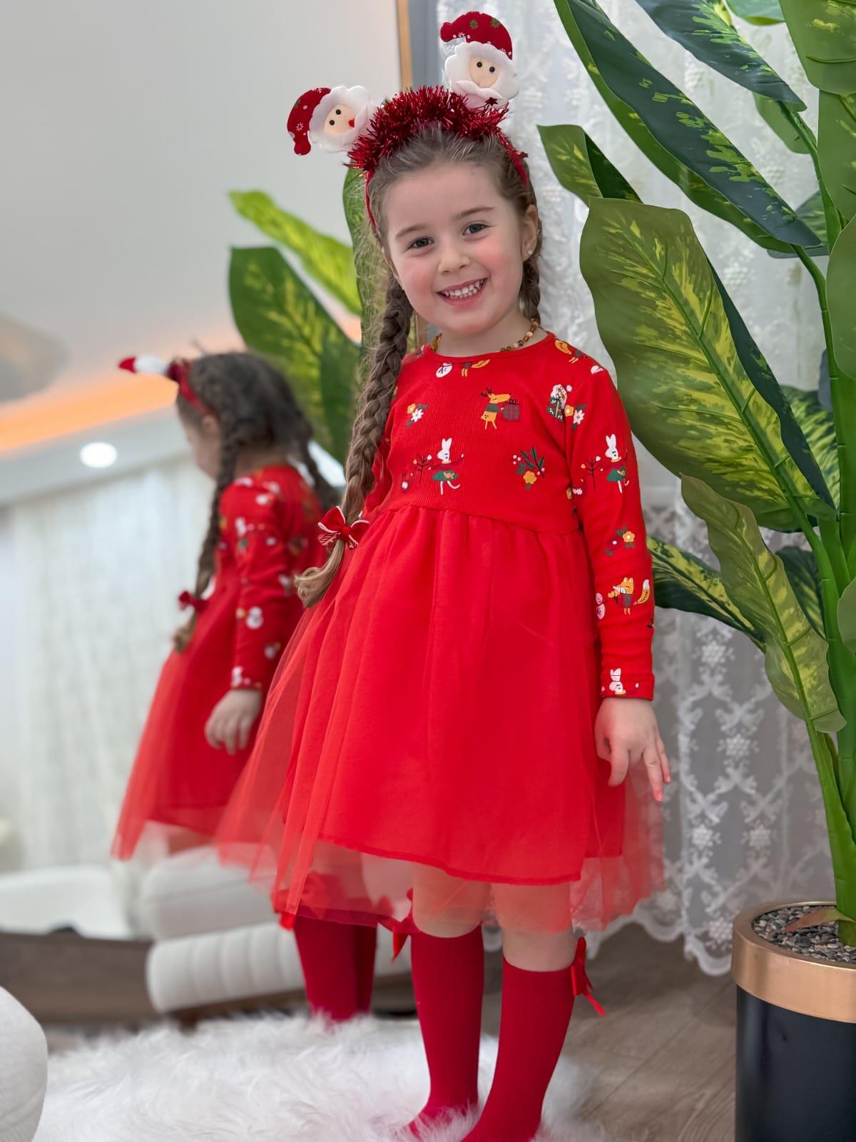 TÜTÜLÜ KIRMIZI ETEKLİ YILBAŞI  ELBİSESİ