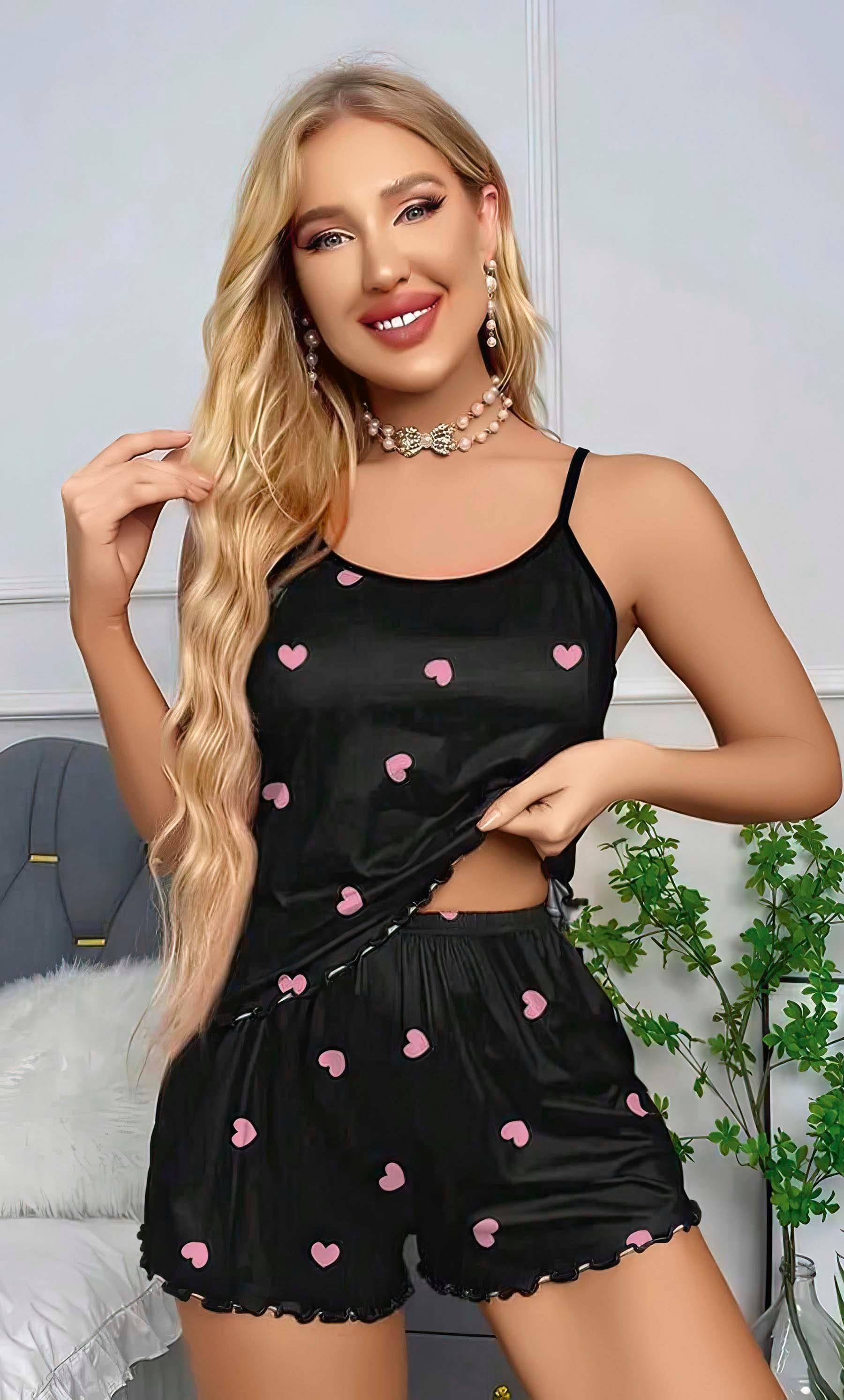 Kadın Siyah Kalp Desenli Seksi Gecelik Takım