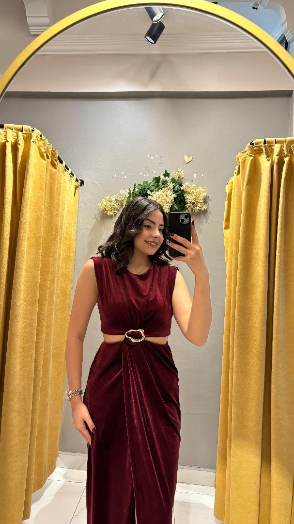 BORDO KADİFE ELBİSE