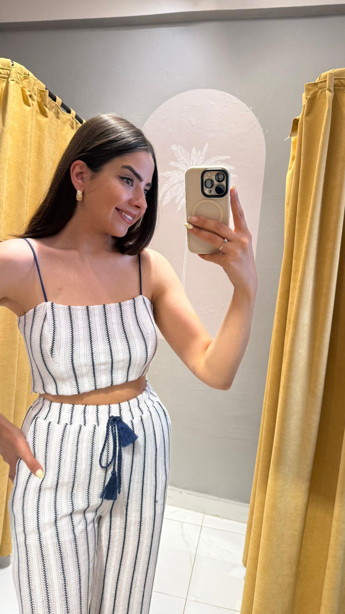 İP ASKILI ÖRME CROP