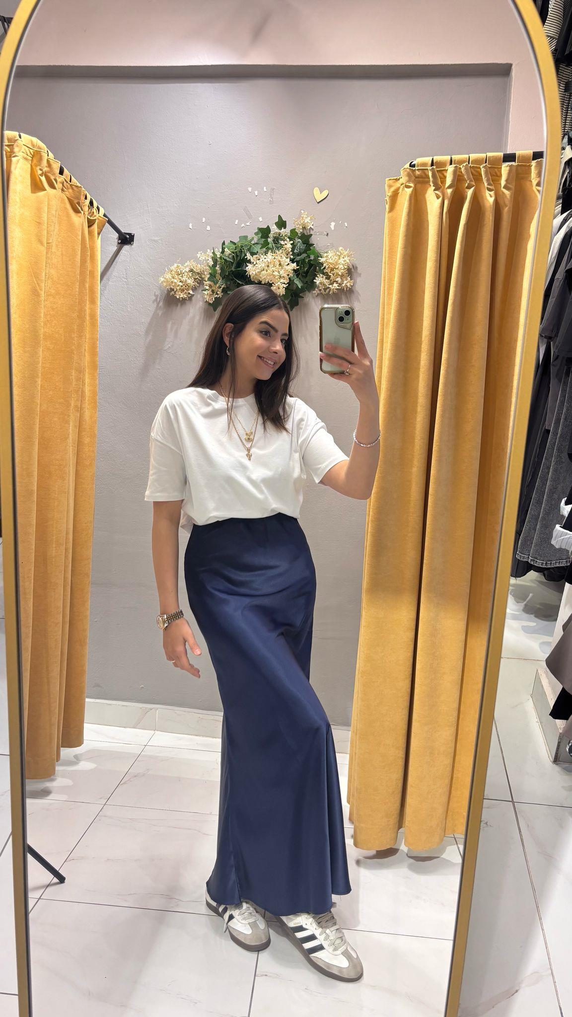 MD LACİVERT SATEN ETEK