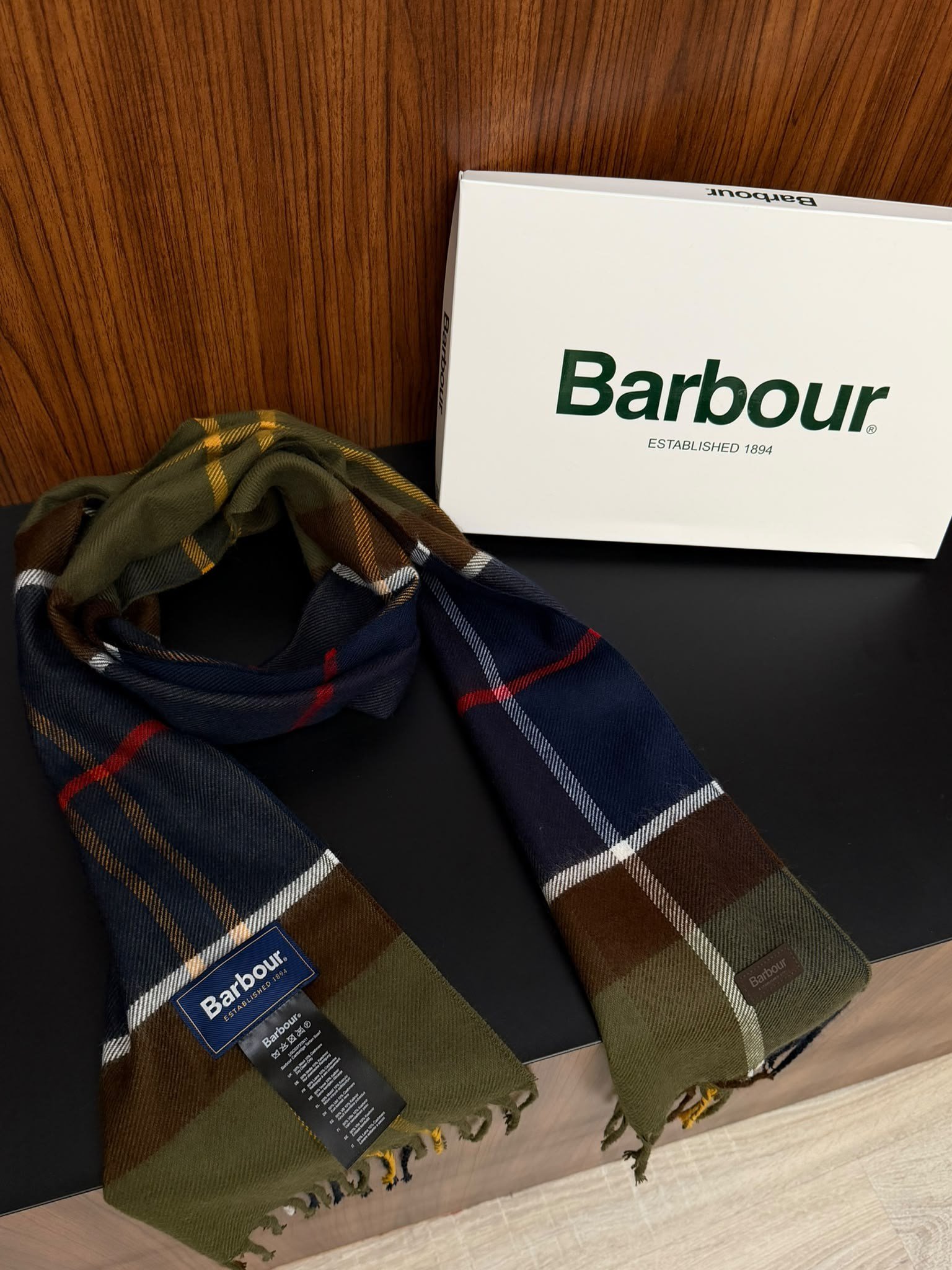 Braden Tartan atkı