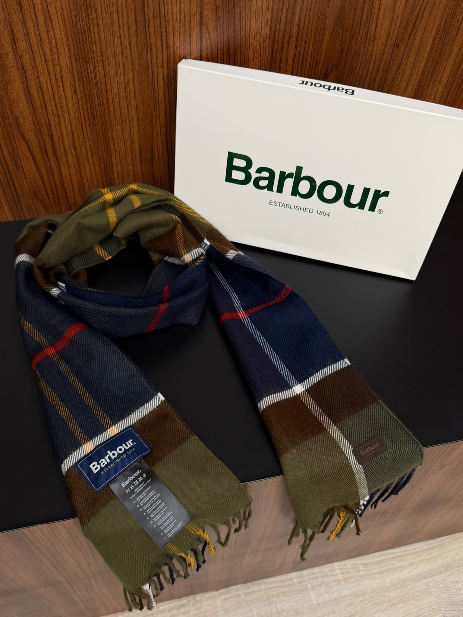Braden Tartan atkı