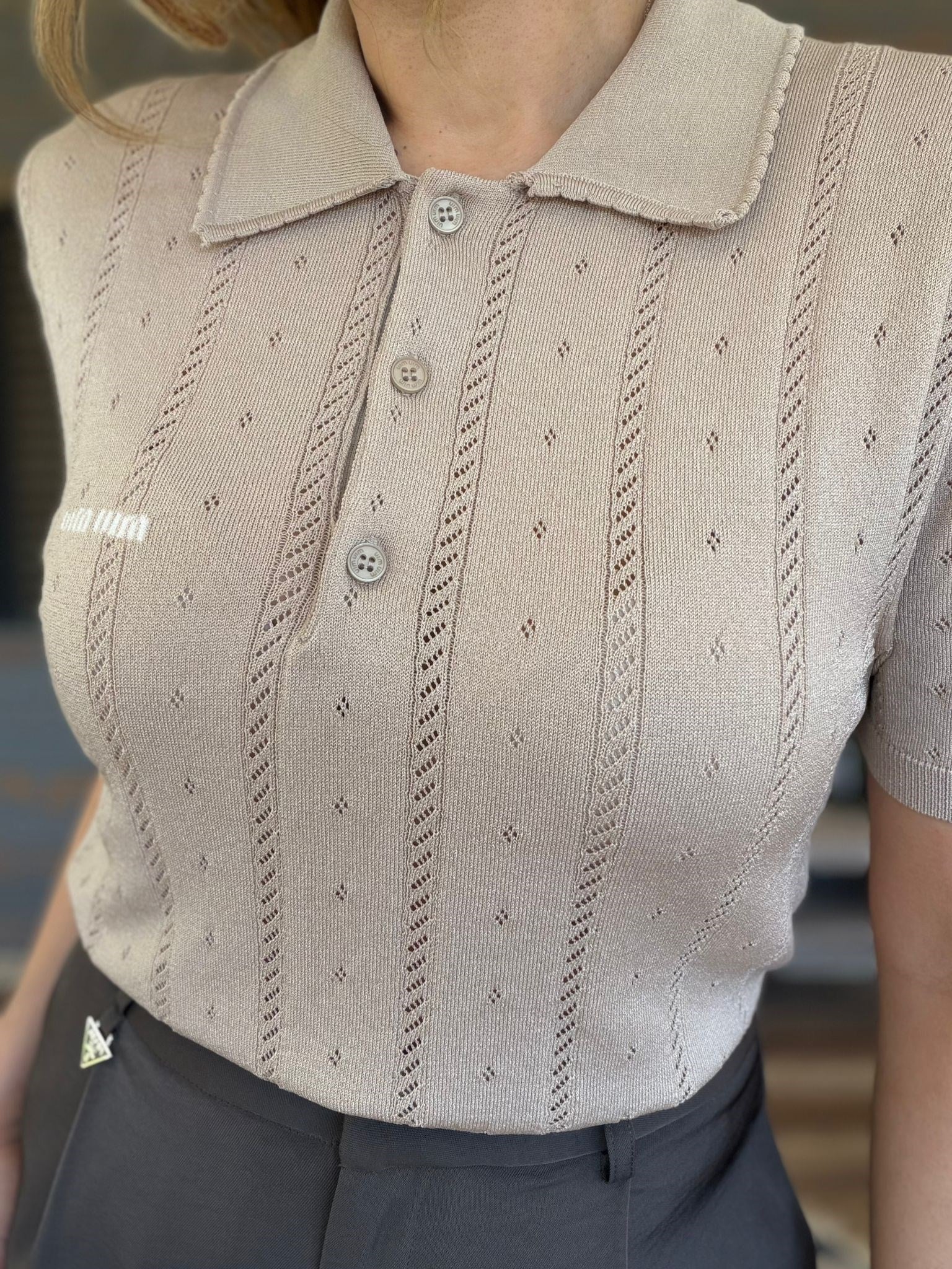 Desenli Yakalı Triko T-Shirt