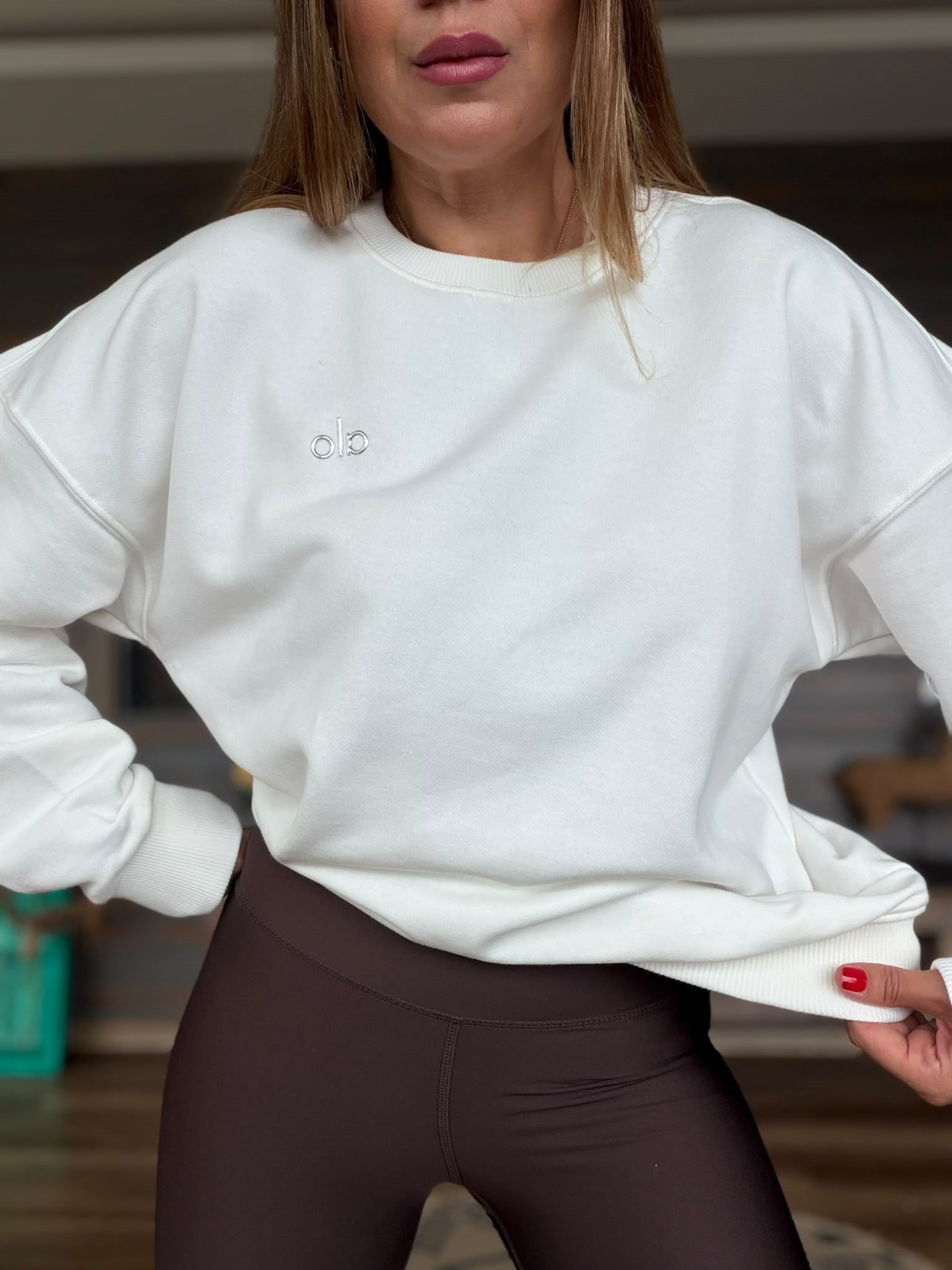Gümüş Logolu Basic Sweatshirt
