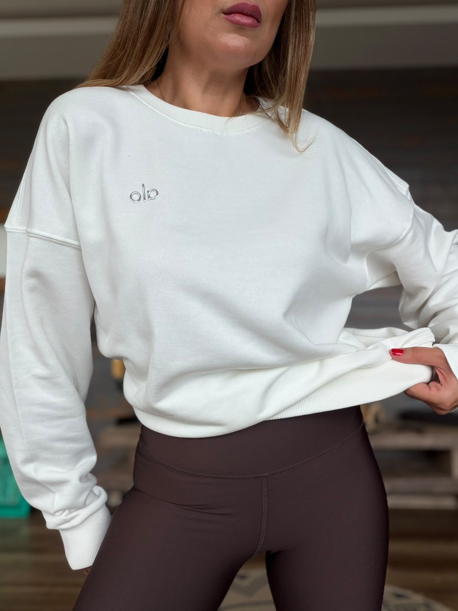 Gümüş Logolu Basic Sweatshirt