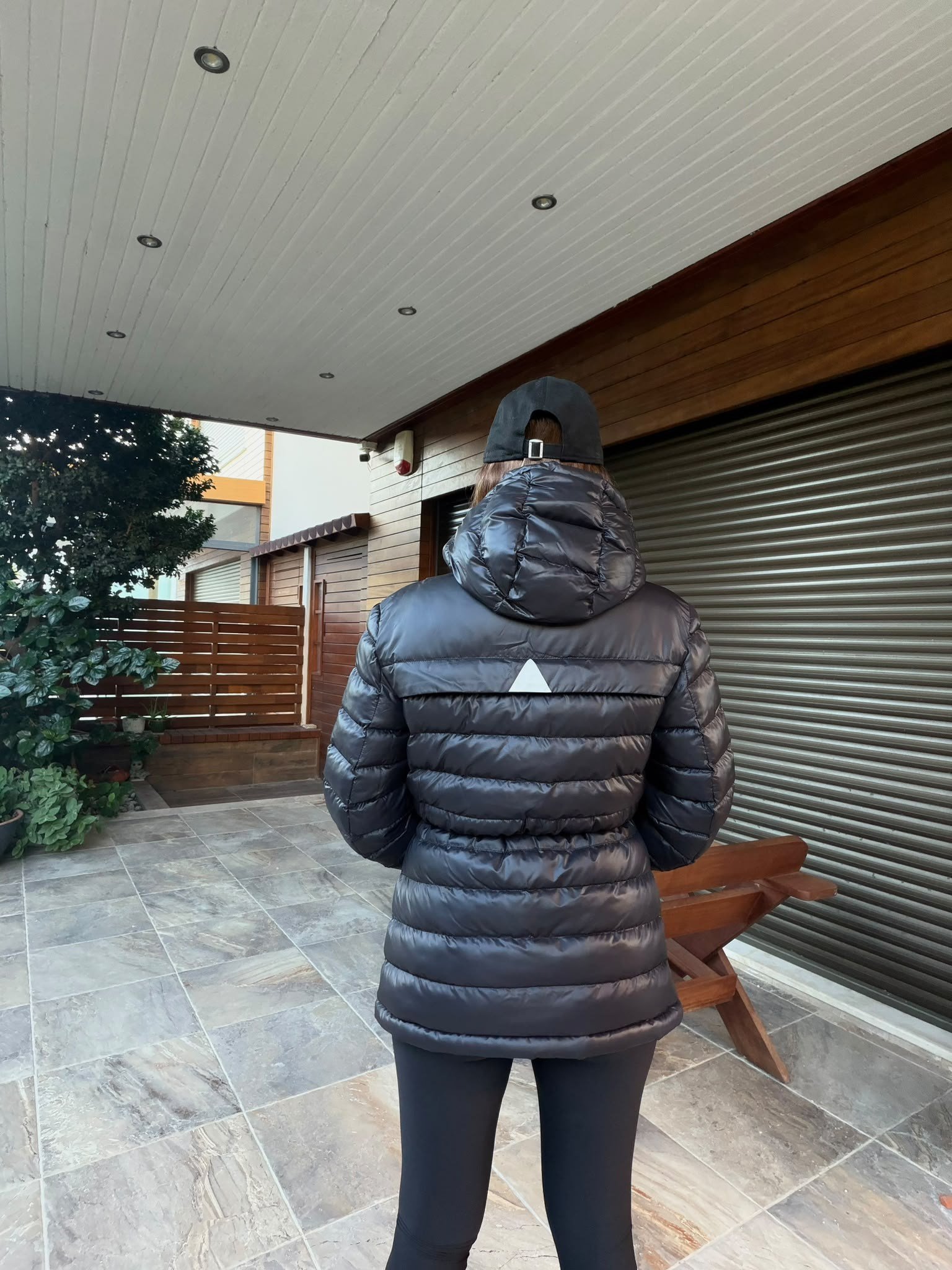 Kolda Nakış Logo Bel Büzmeli Şişme Mont