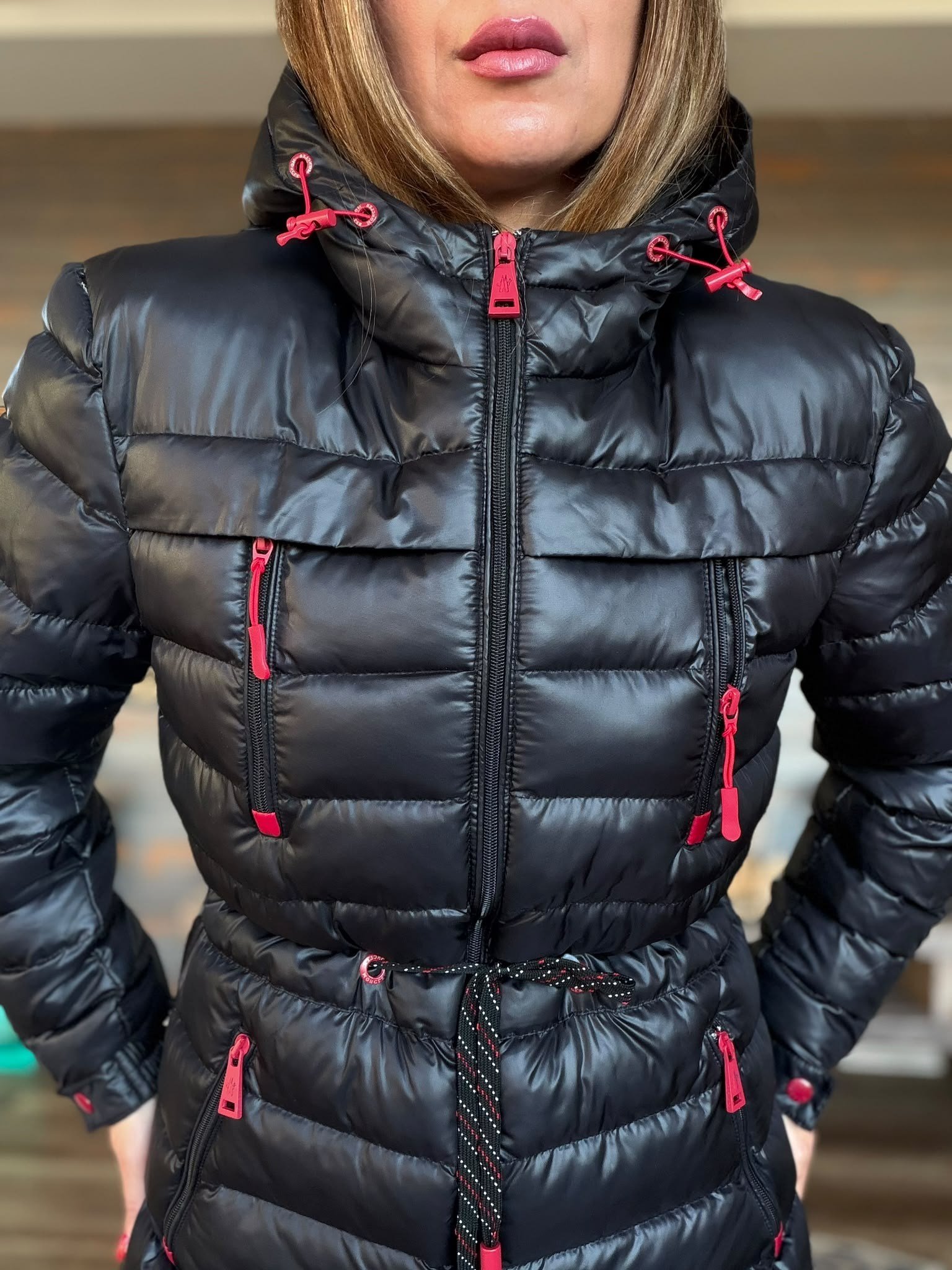Kolda Nakış Logo Bel Büzmeli Şişme Mont
