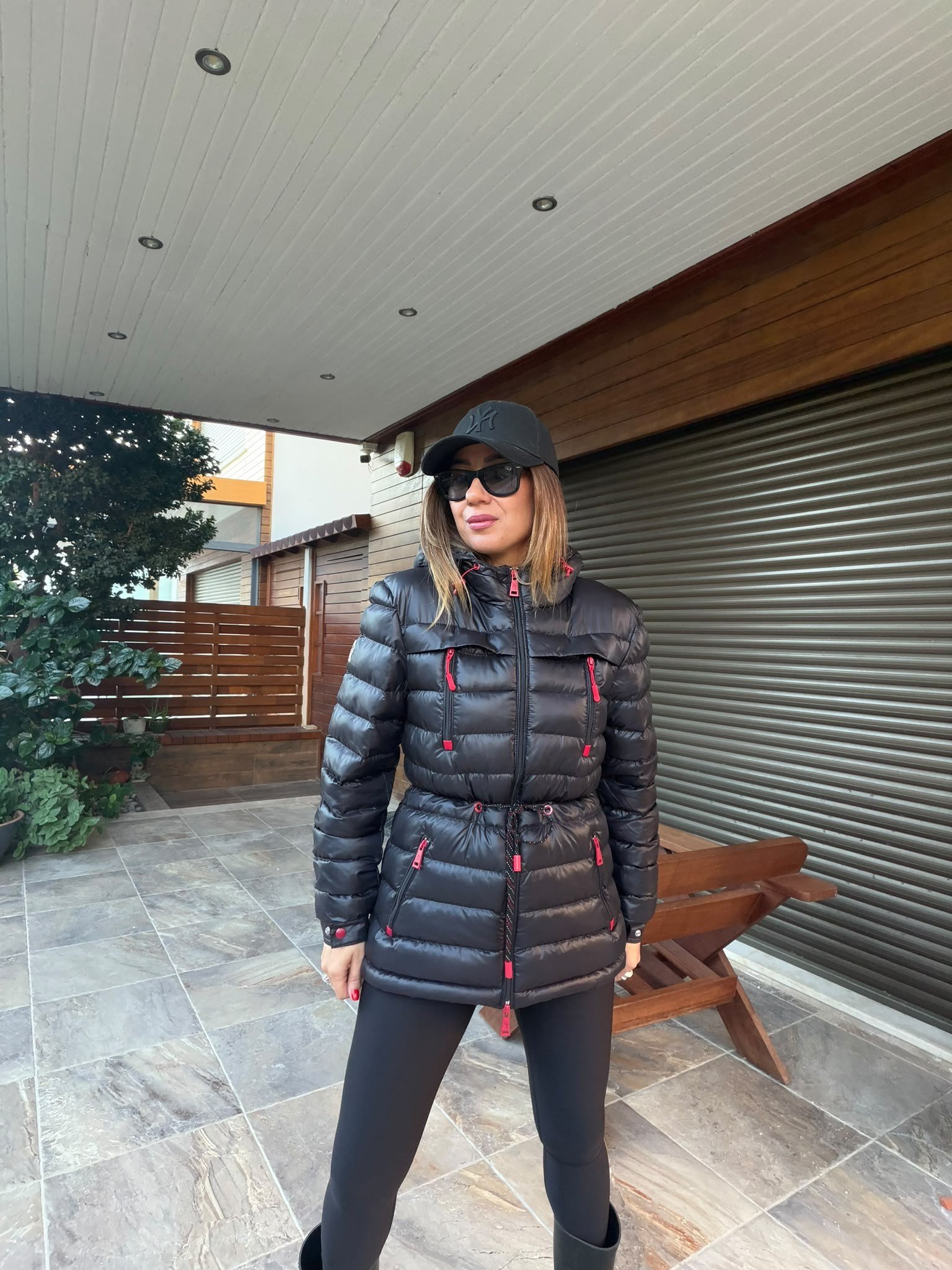 Kolda Nakış Logo Bel Büzmeli Şişme Mont