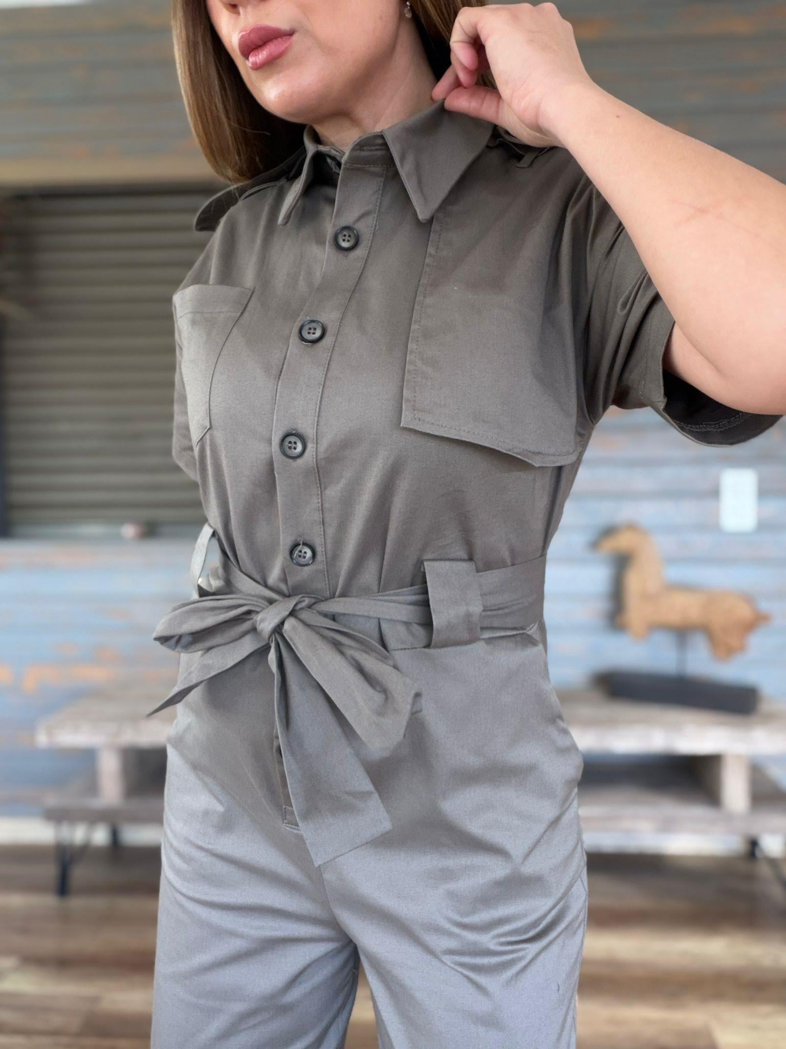 Kuşaklı Önü Düğmeli Tulum