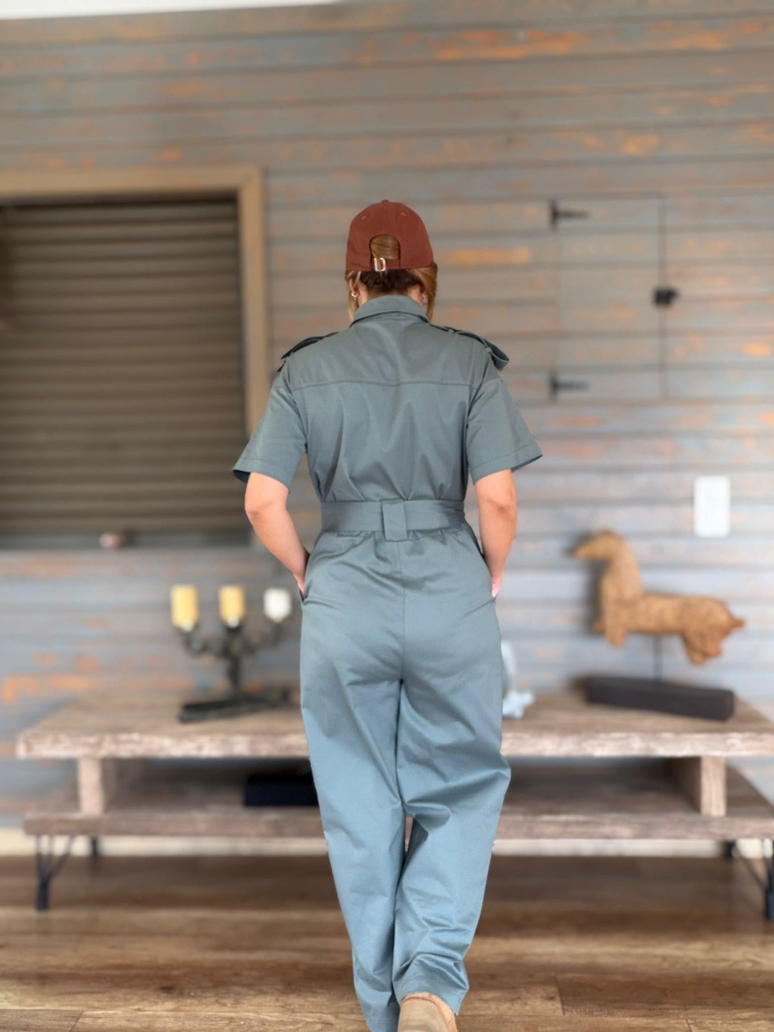 Kuşaklı Önü Düğmeli Tulum