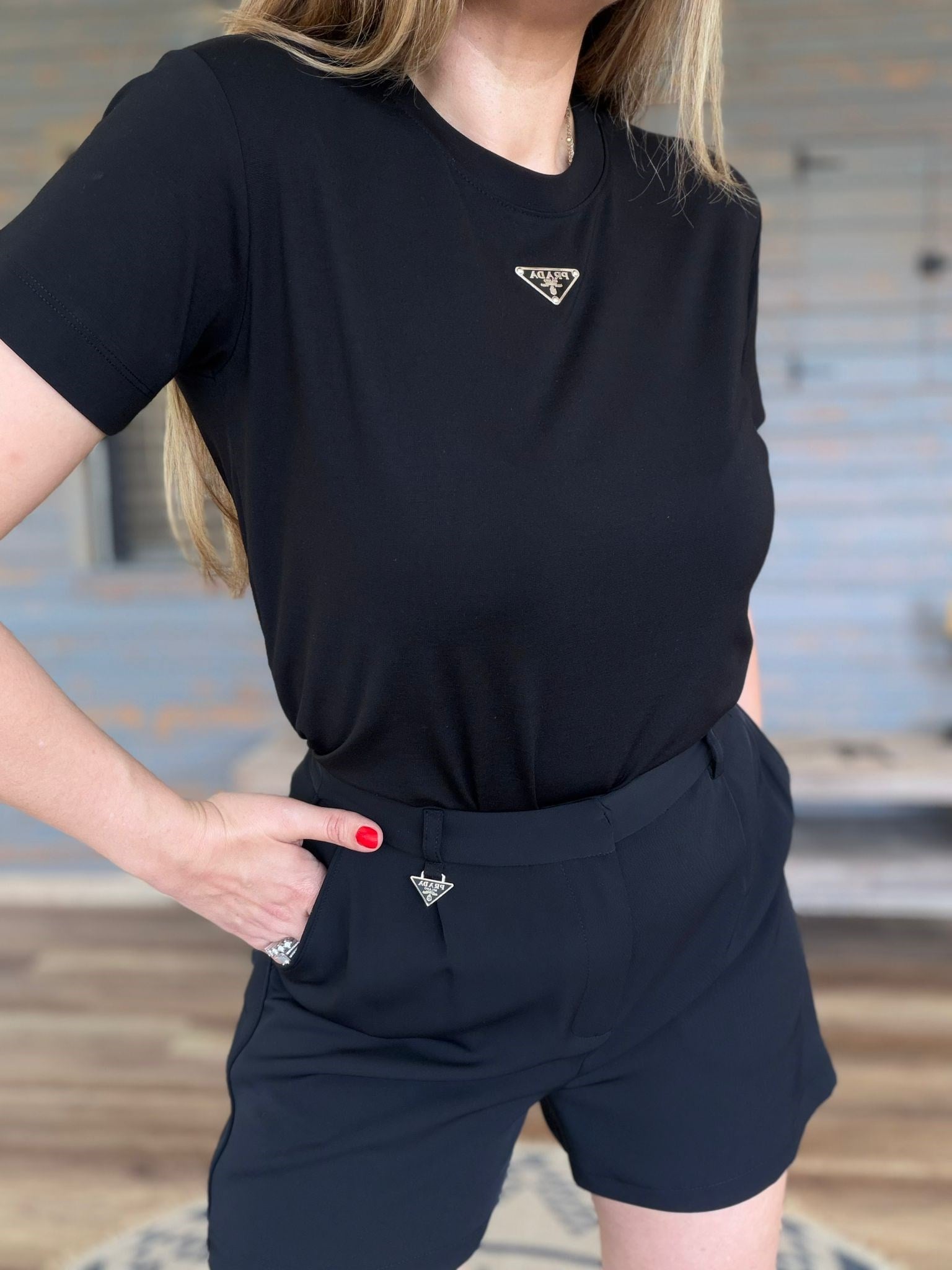 Metal Logolu Modal Kumaş T-Shirt