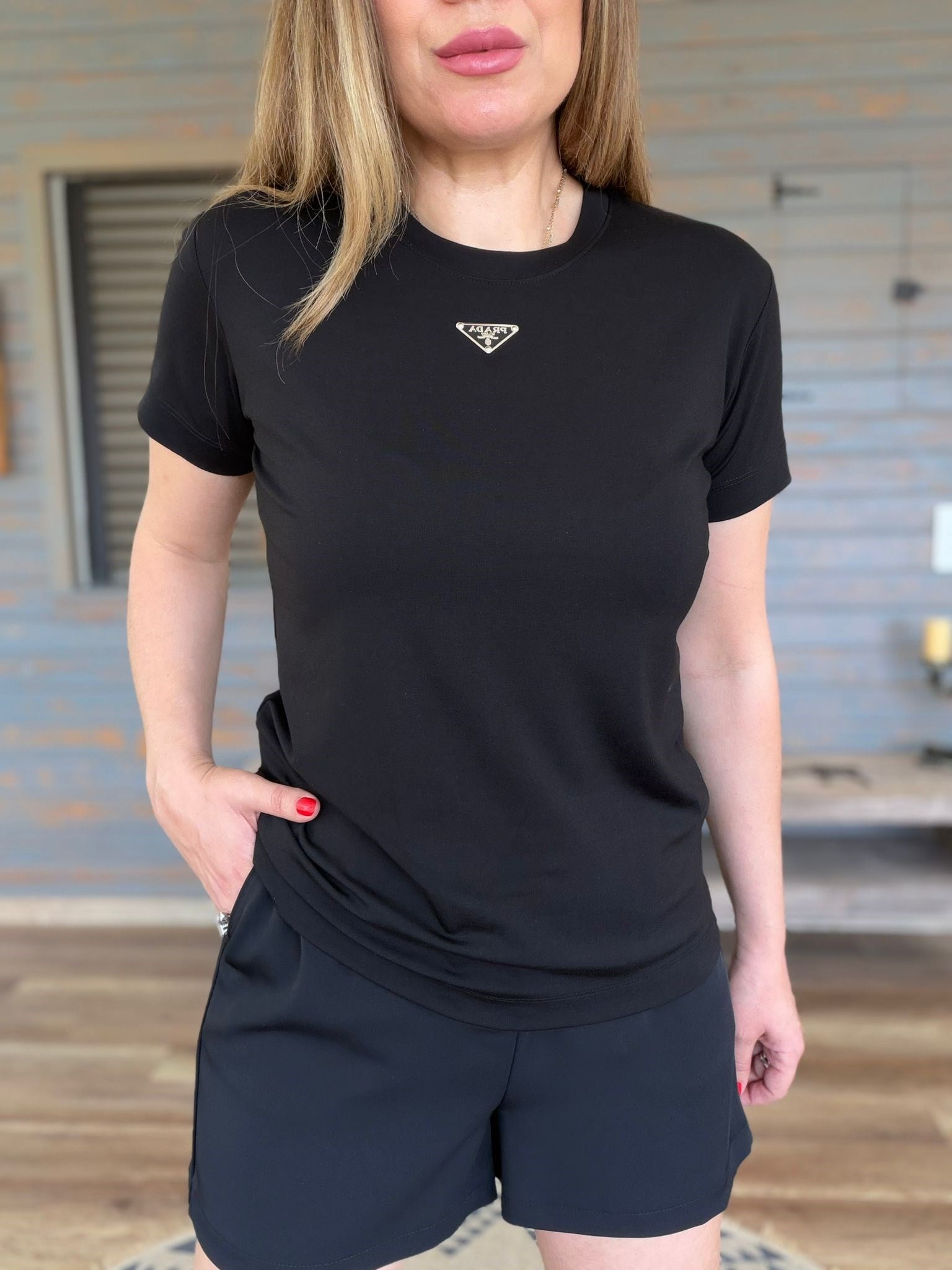 Metal Logolu Modal Kumaş T-Shirt