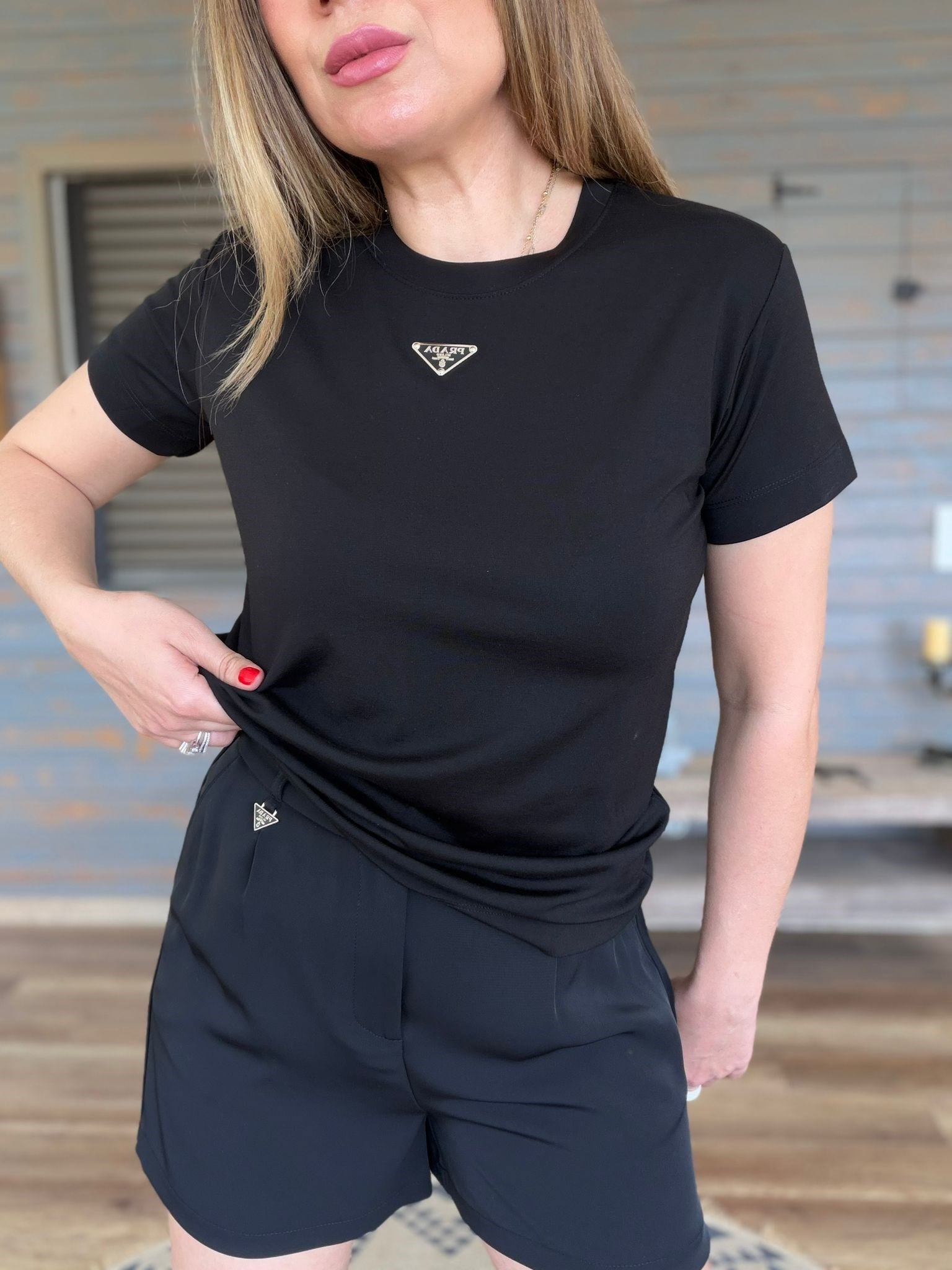 Metal Logolu Modal Kumaş T-Shirt