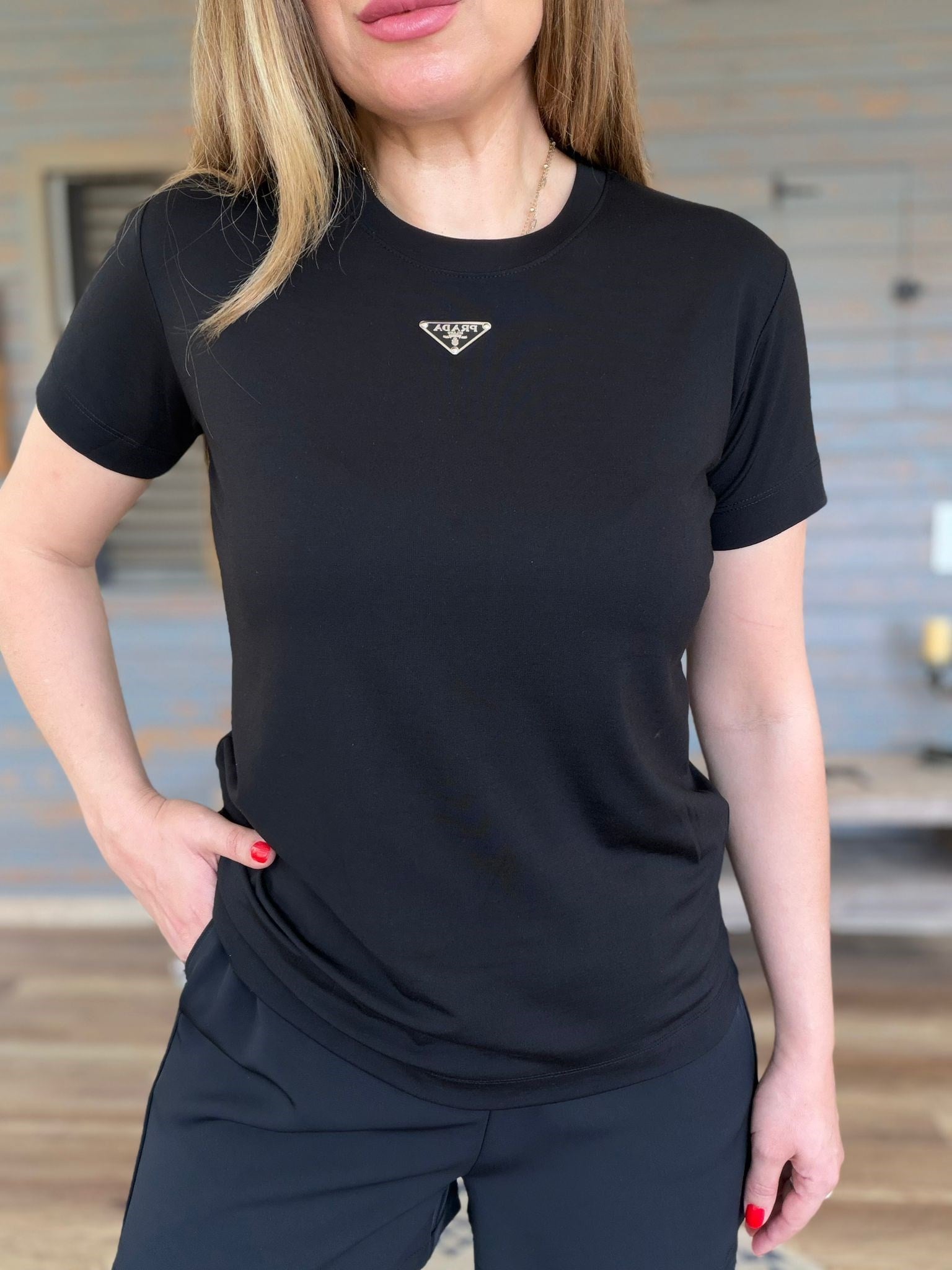 Metal Logolu Modal Kumaş T-Shirt