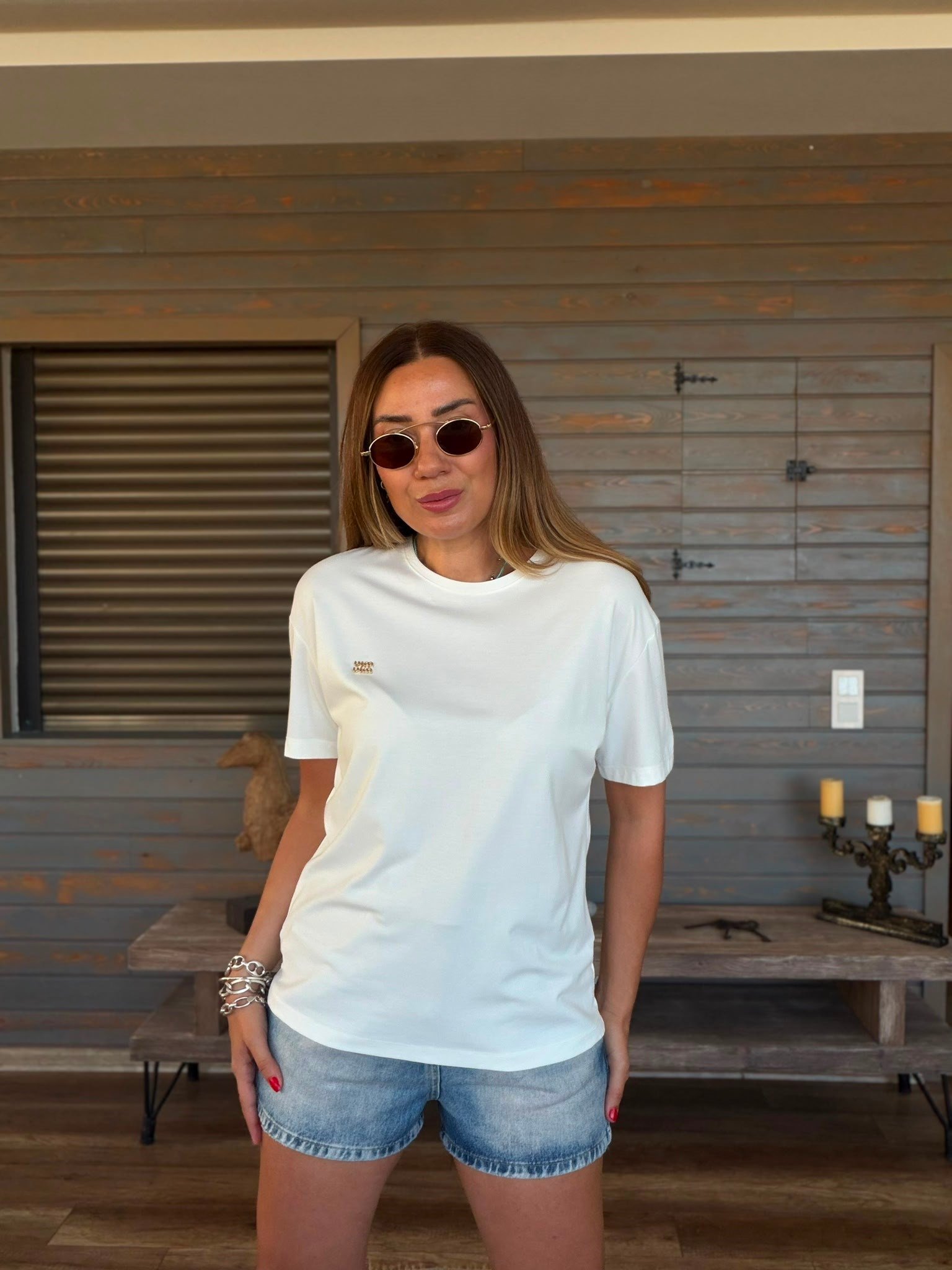 Metal Logolu Modal Kumaş T-Shirt