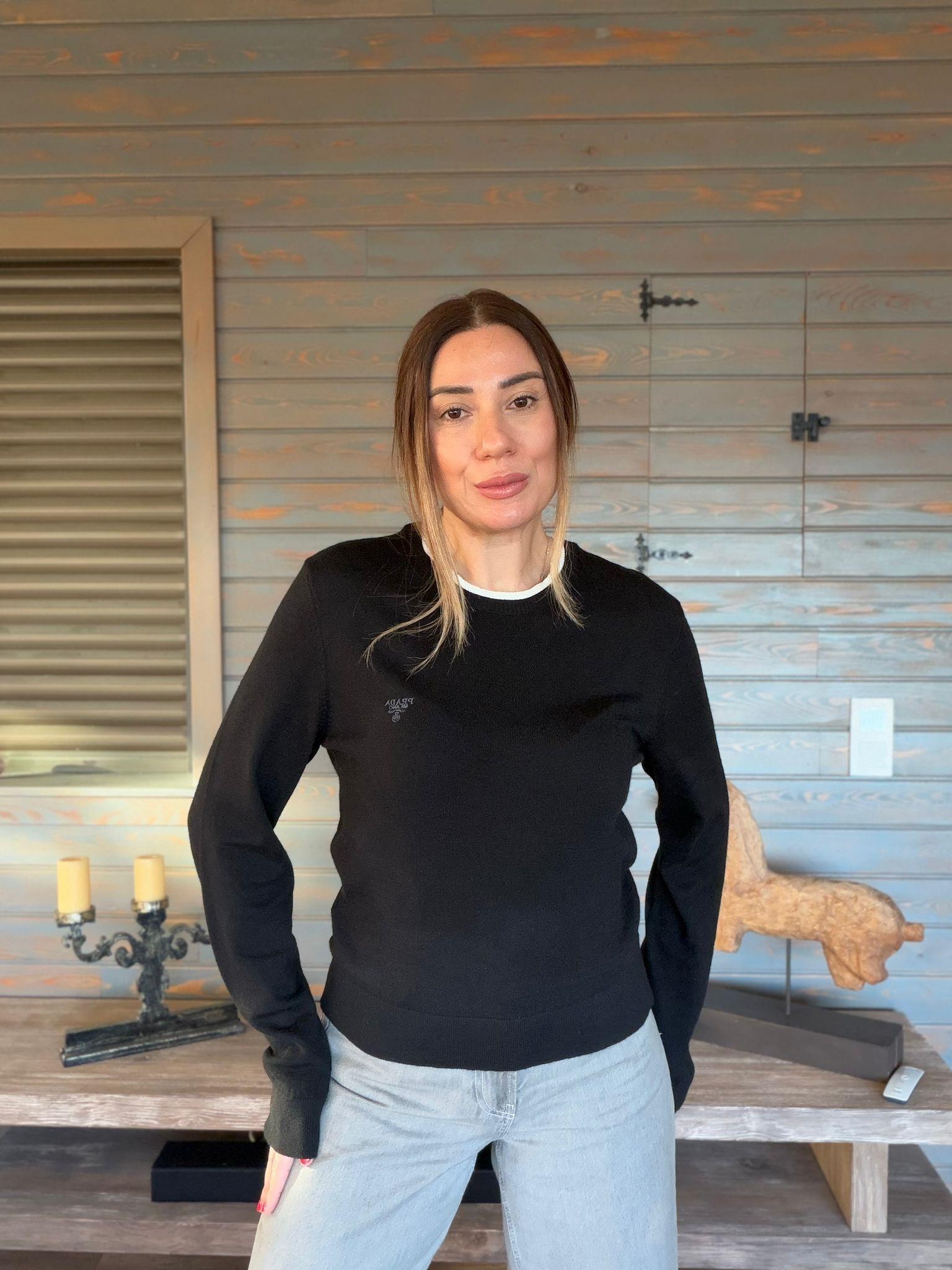 Nakış Logolu Çift Yakalı Basic Triko