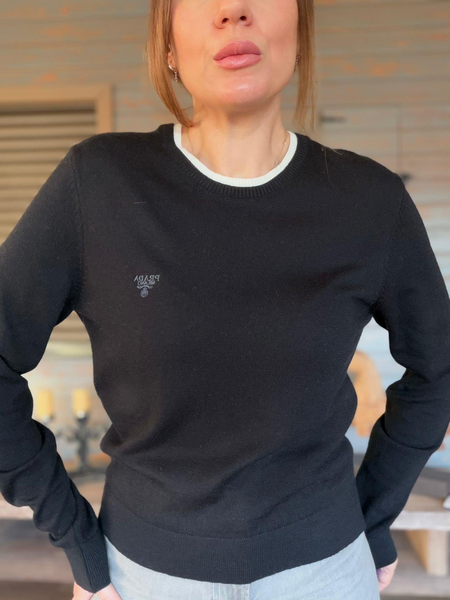 Nakış Logolu Çift Yakalı Basic Triko