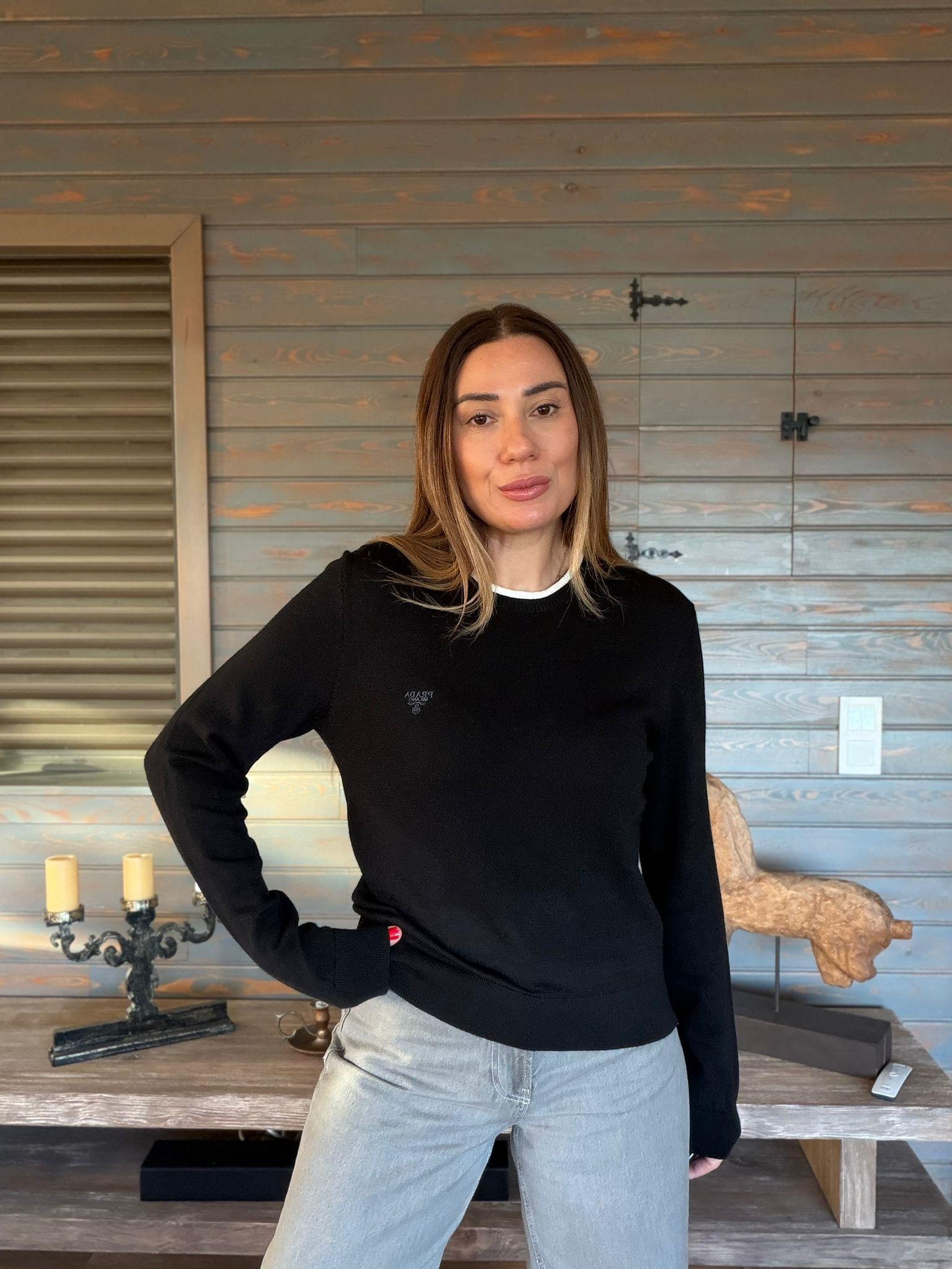 Nakış Logolu Çift Yakalı Basic Triko