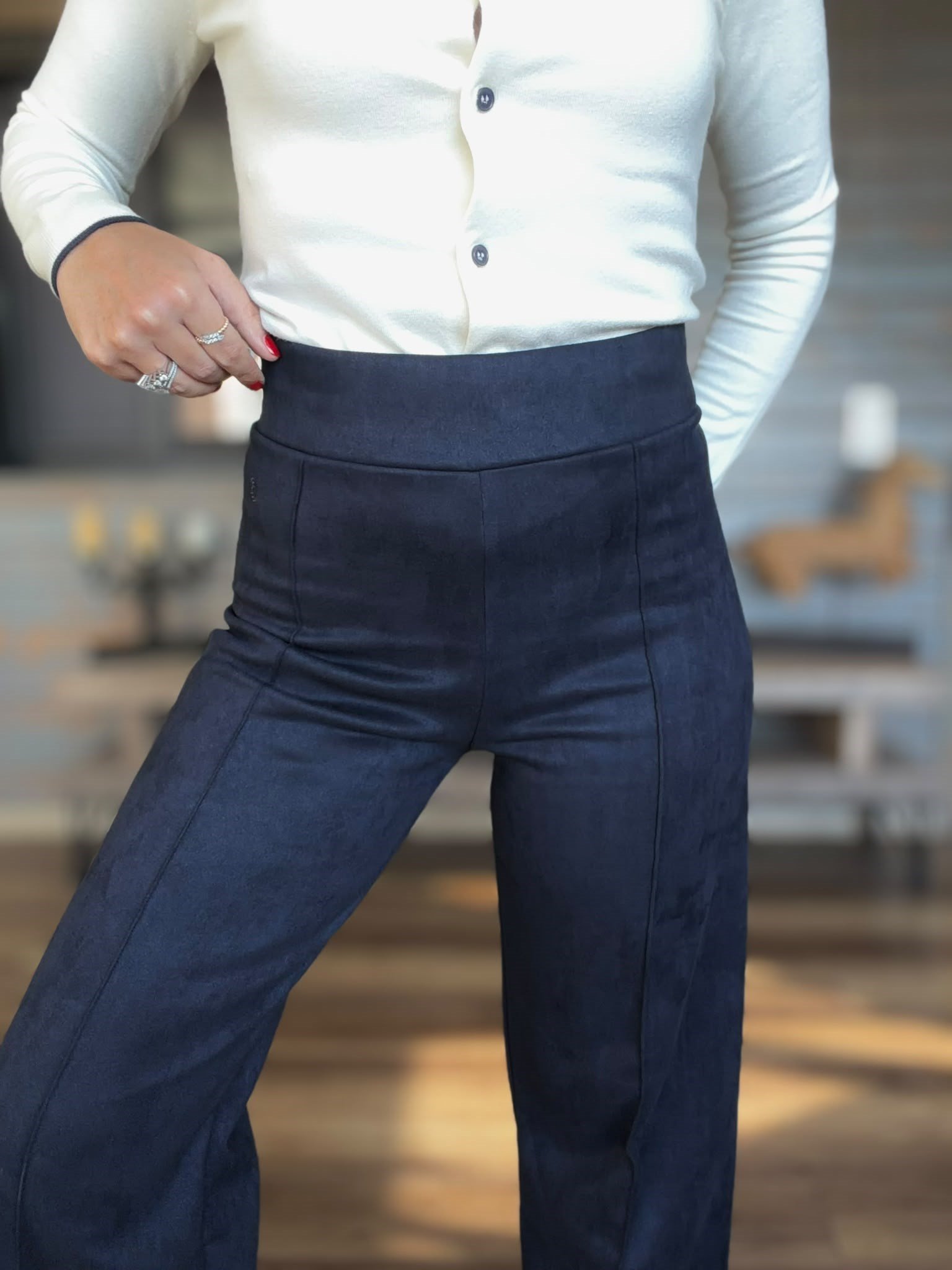 Nakış Logolu Geniş Paça Süet Pantolon