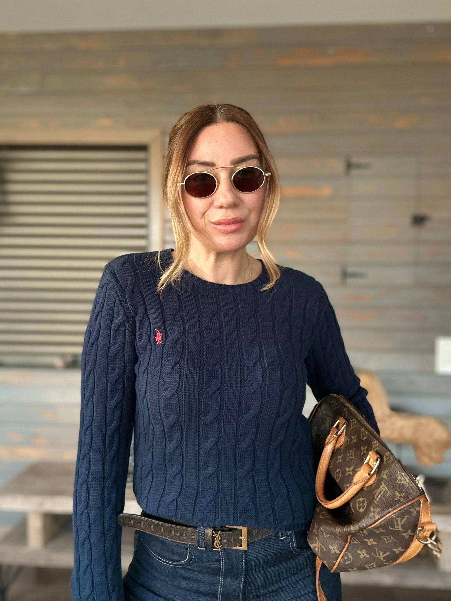 Nakış Logolu Örme Kazak