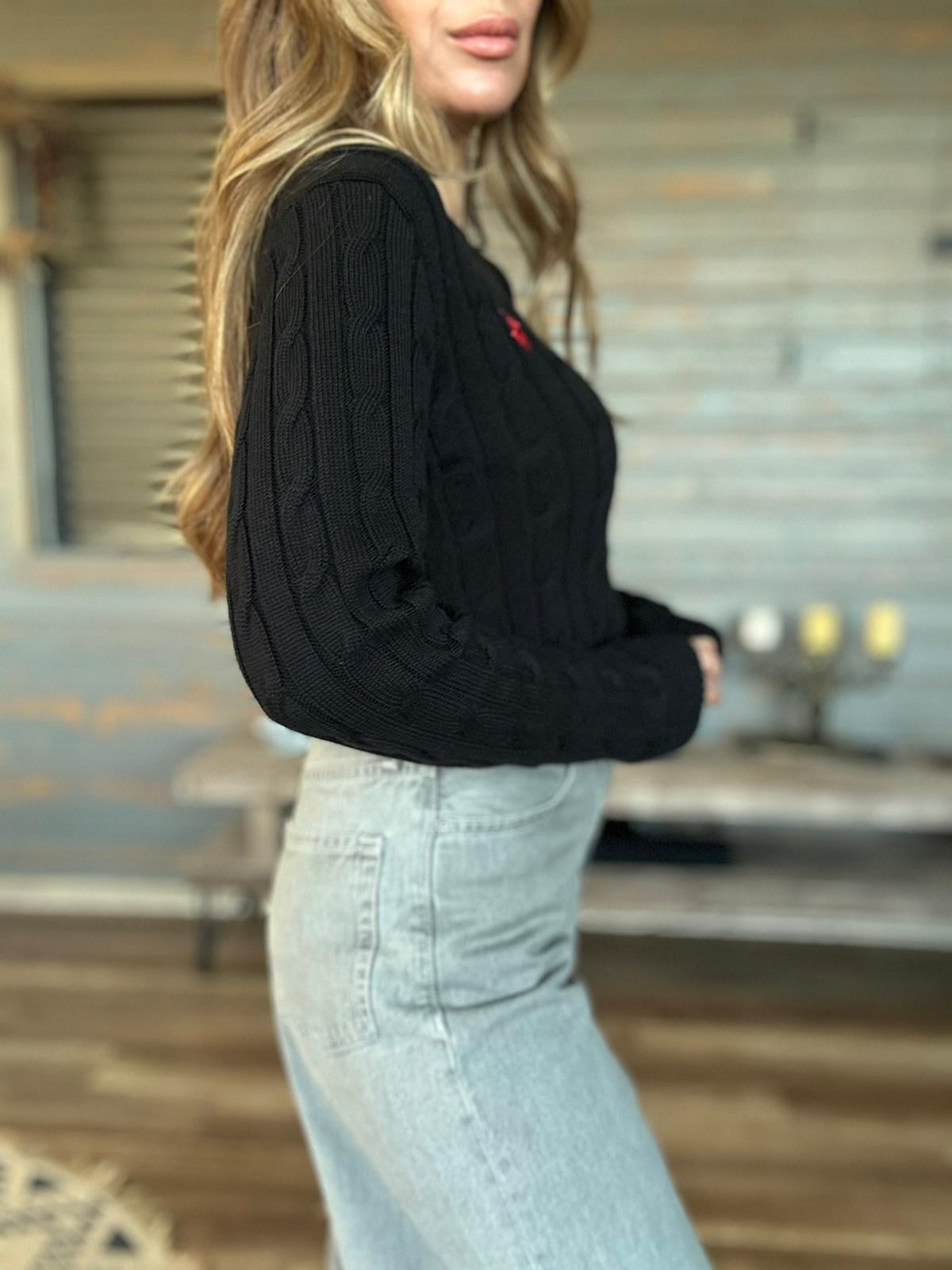 Nakış Logolu Örme Kazak