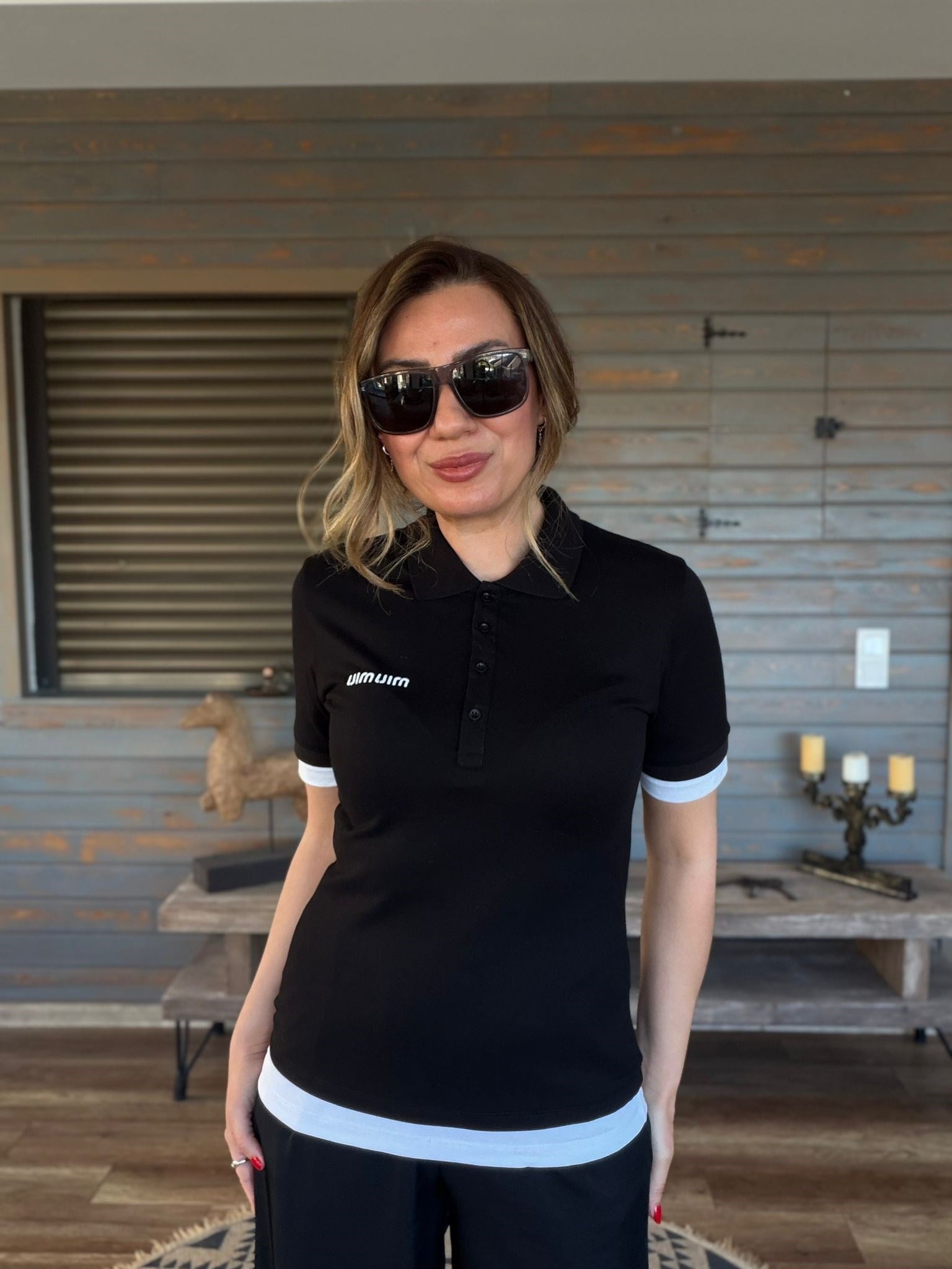 Nakış Logolu Yakalı T-Shirt