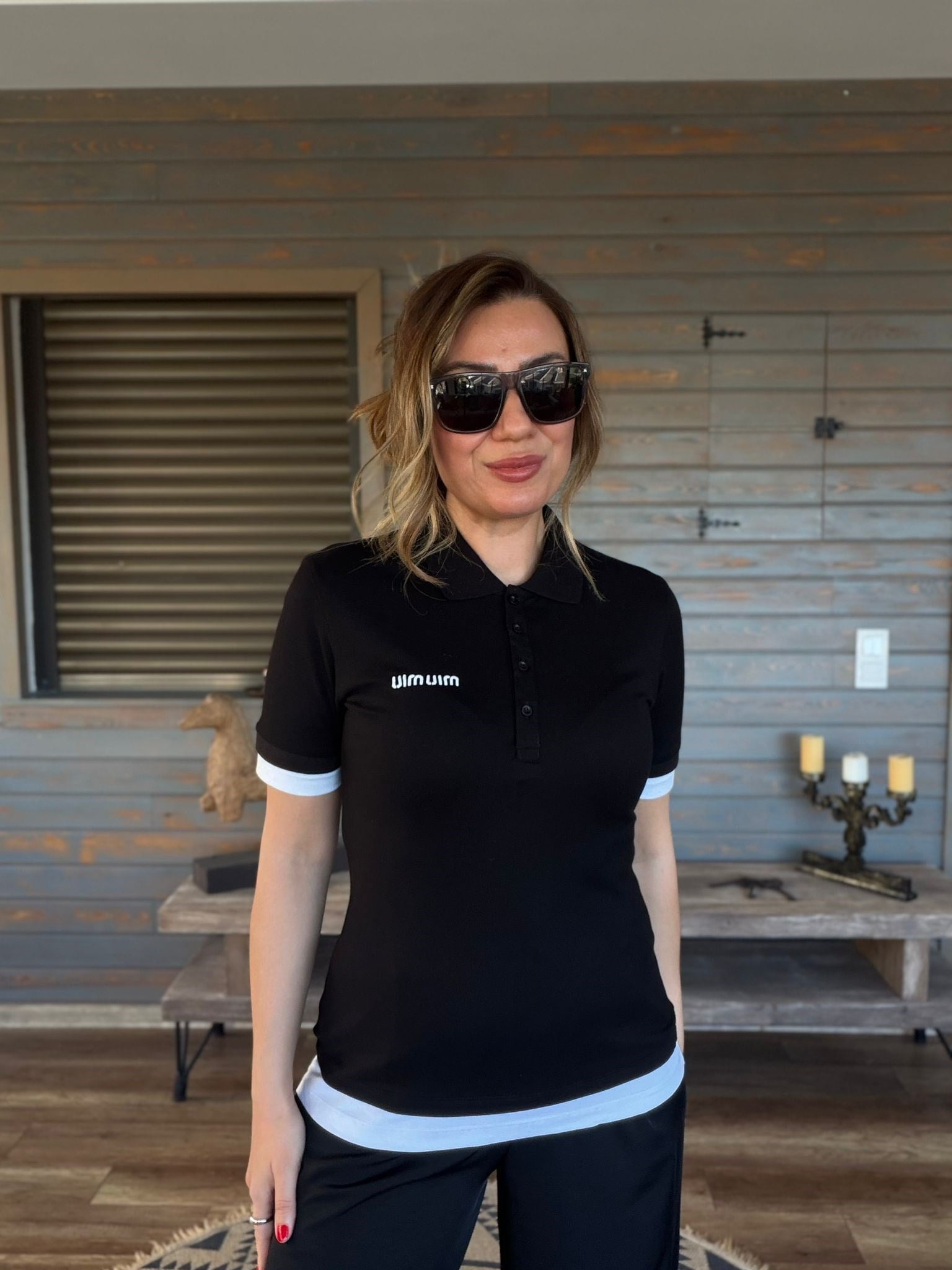 Nakış Logolu Yakalı T-Shirt