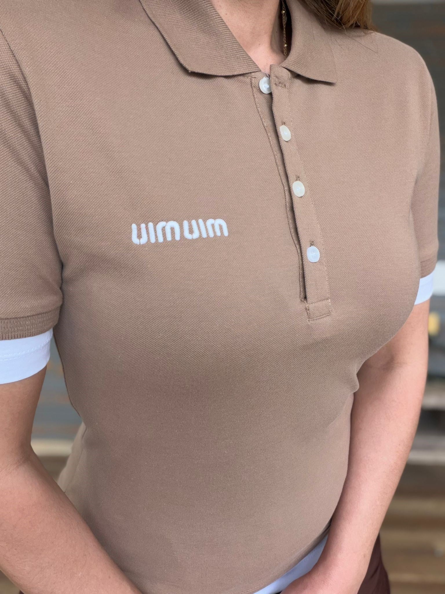 Nakış Logolu Yakalı T-Shirt