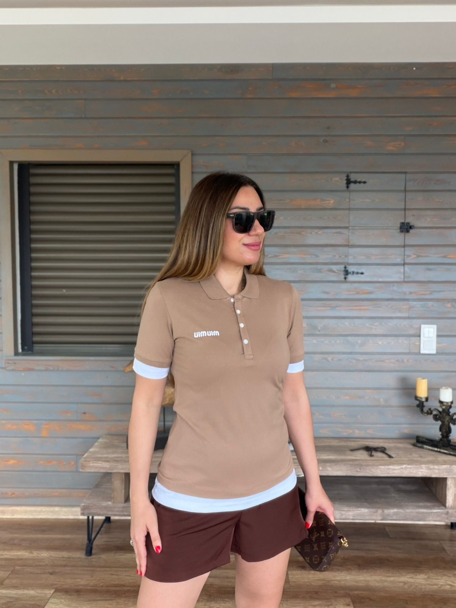 Nakış Logolu Yakalı T-Shirt
