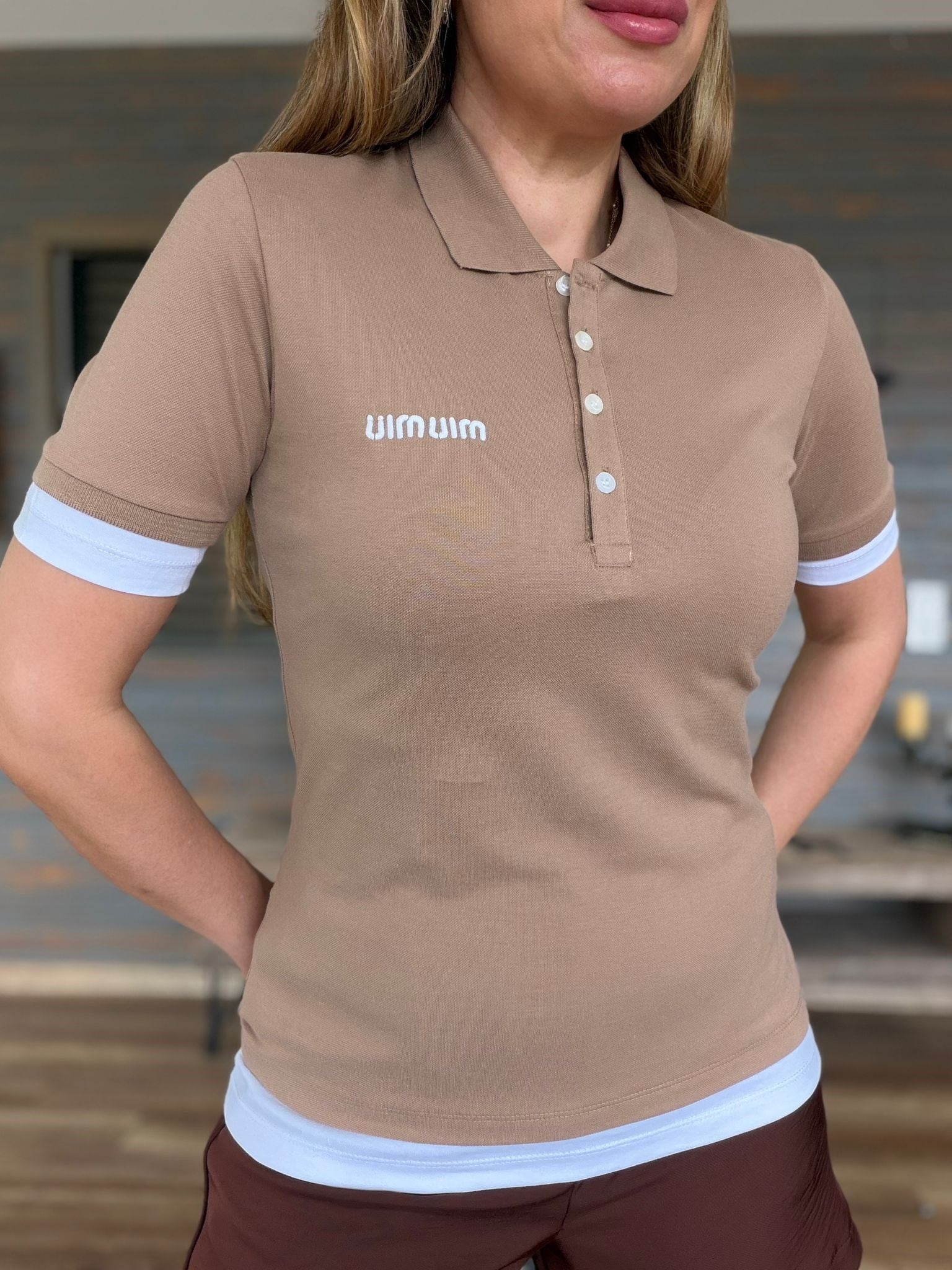 Nakış Logolu Yakalı T-Shirt