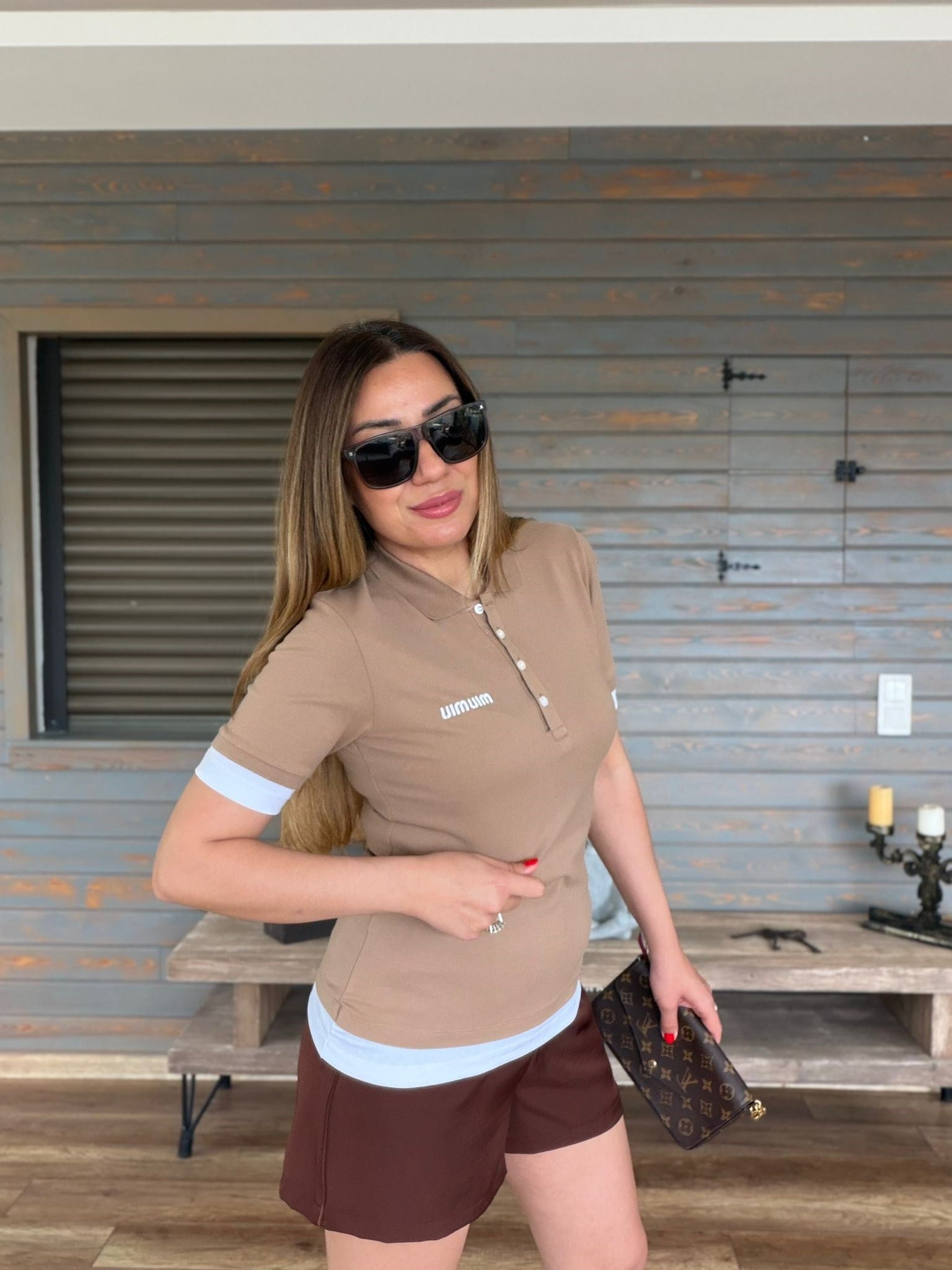 Nakış Logolu Yakalı T-Shirt