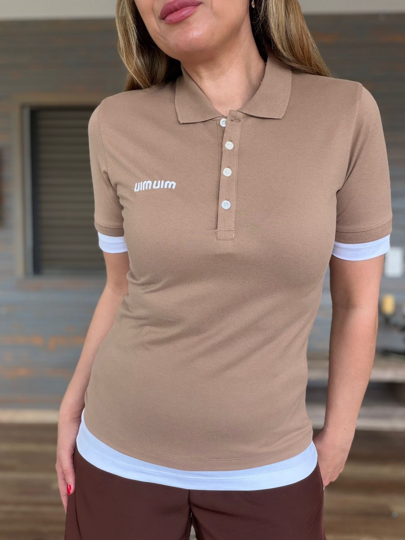 Nakış Logolu Yakalı T-Shirt