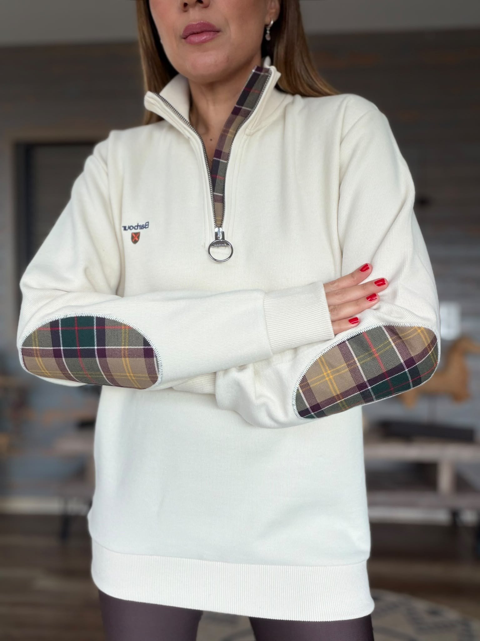 Nakış Logolu Yama Detaylı Yarım Fermuarlı Selanik Sweatshirt