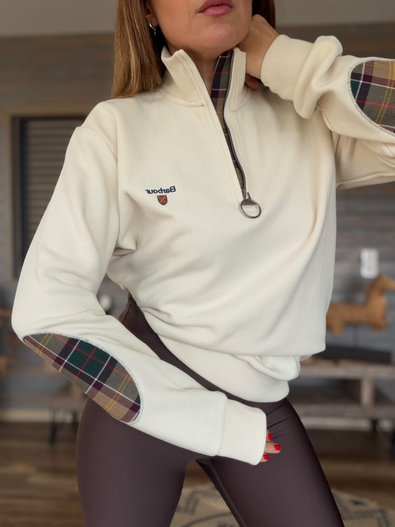 Nakış Logolu Yama Detaylı Yarım Fermuarlı Selanik Sweatshirt