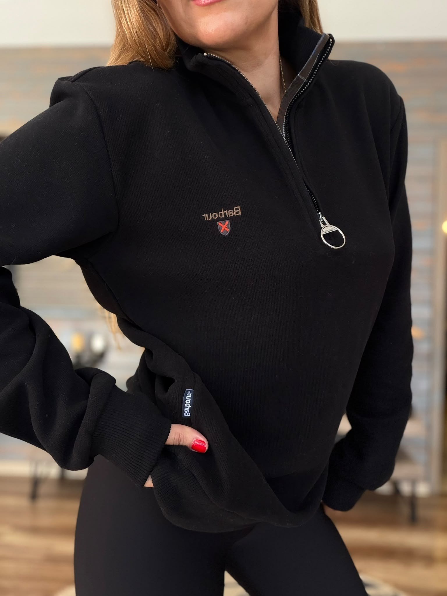 Nakış Logolu Yama Detaylı Yarım Fermuarlı Selanik Sweatshirt