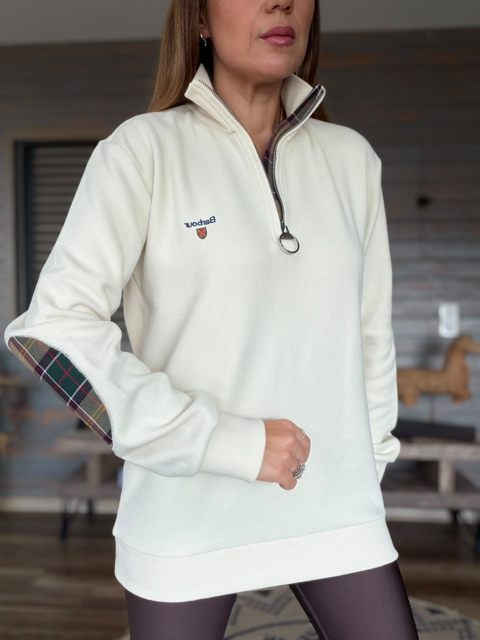 Nakış Logolu Yama Detaylı Yarım Fermuarlı Selanik Sweatshirt