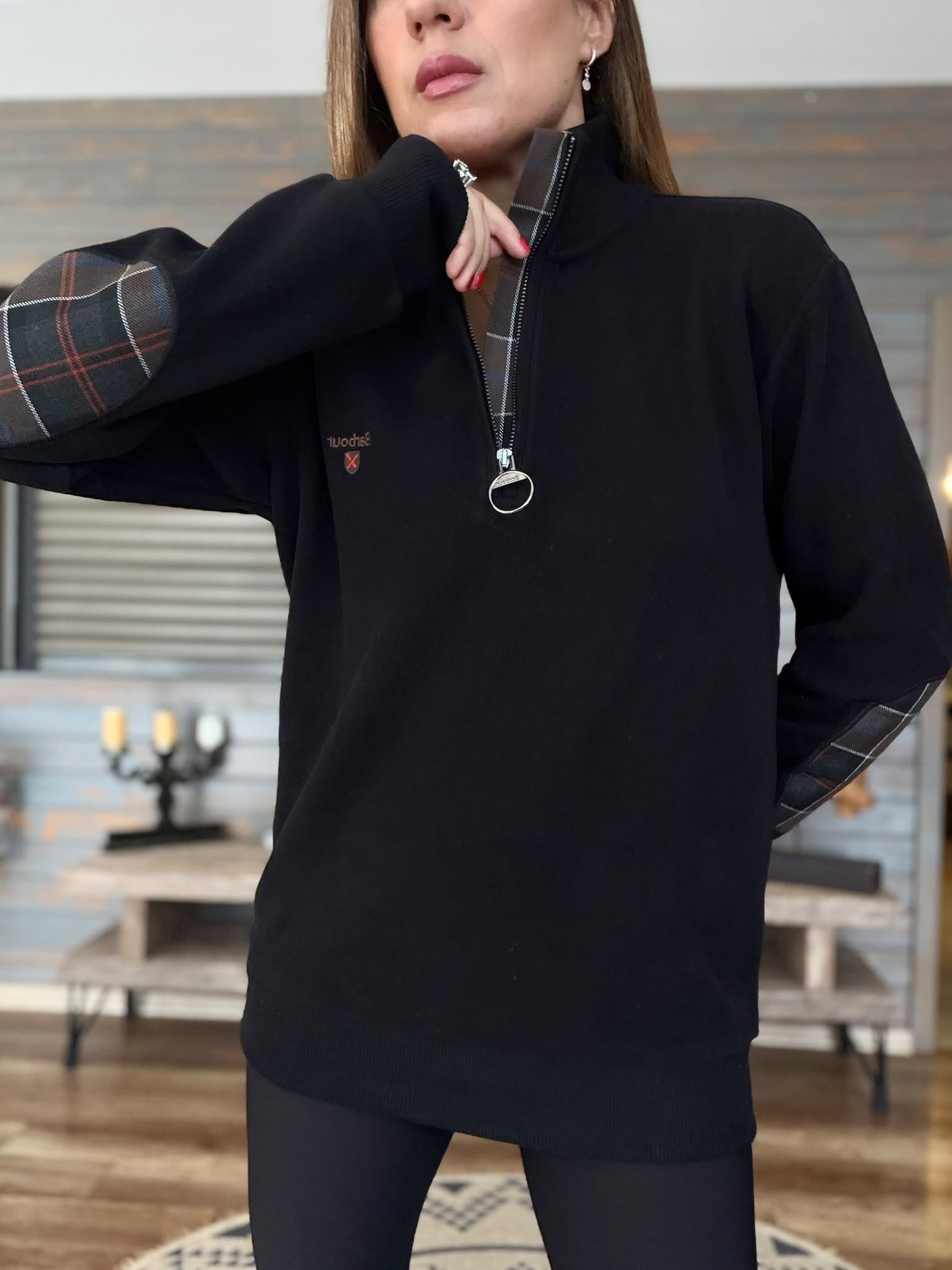 Nakış Logolu Yama Detaylı Yarım Fermuarlı Selanik Sweatshirt